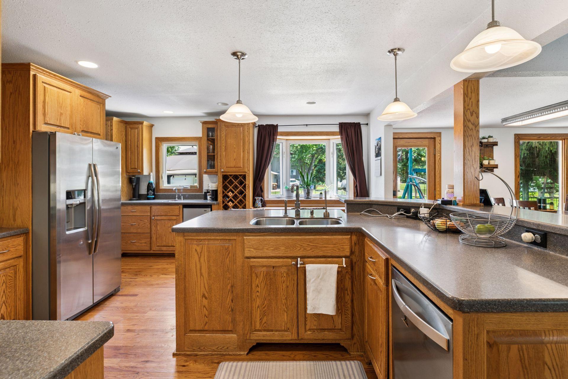 311 Lincoln Avenue N