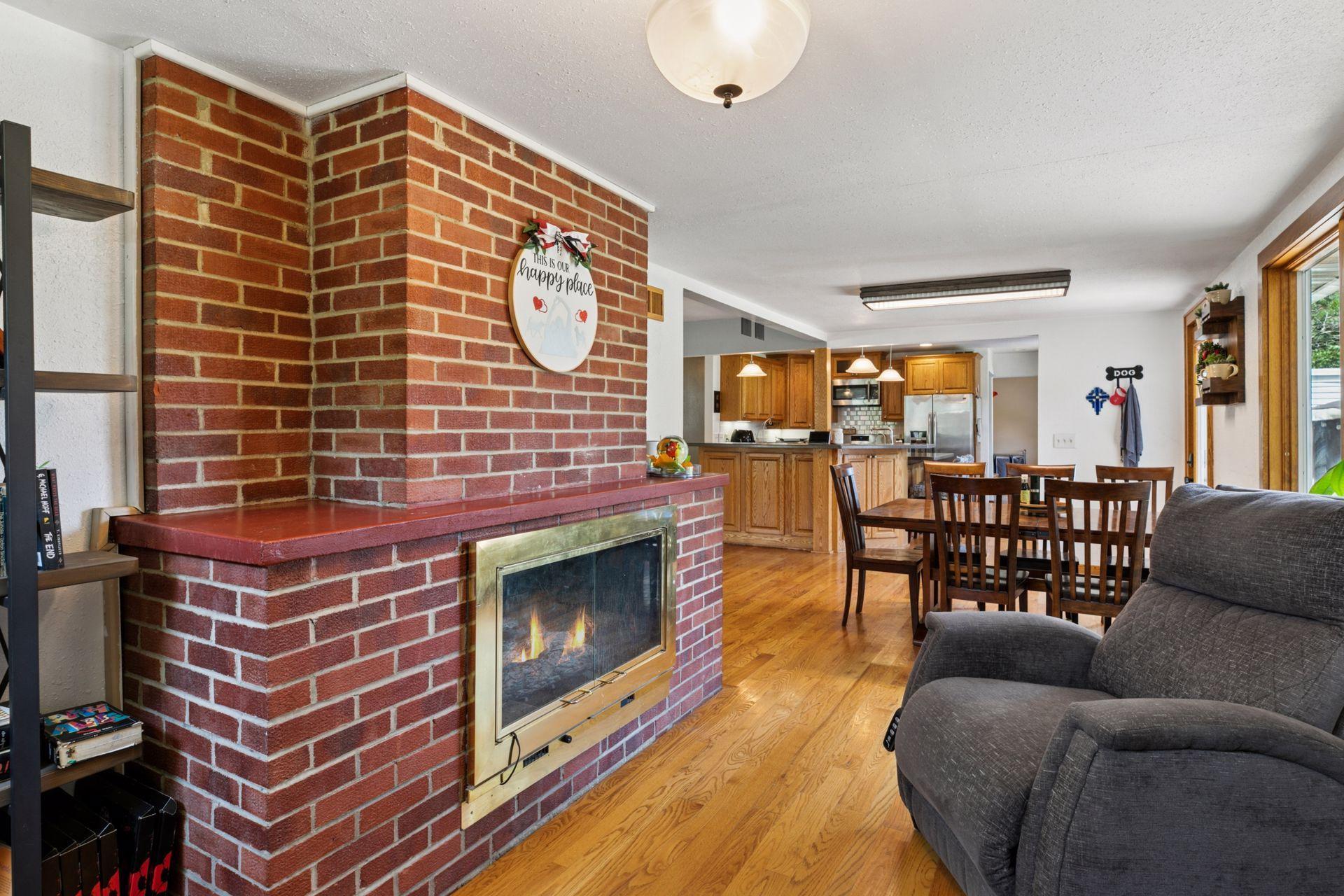 311 Lincoln Avenue N