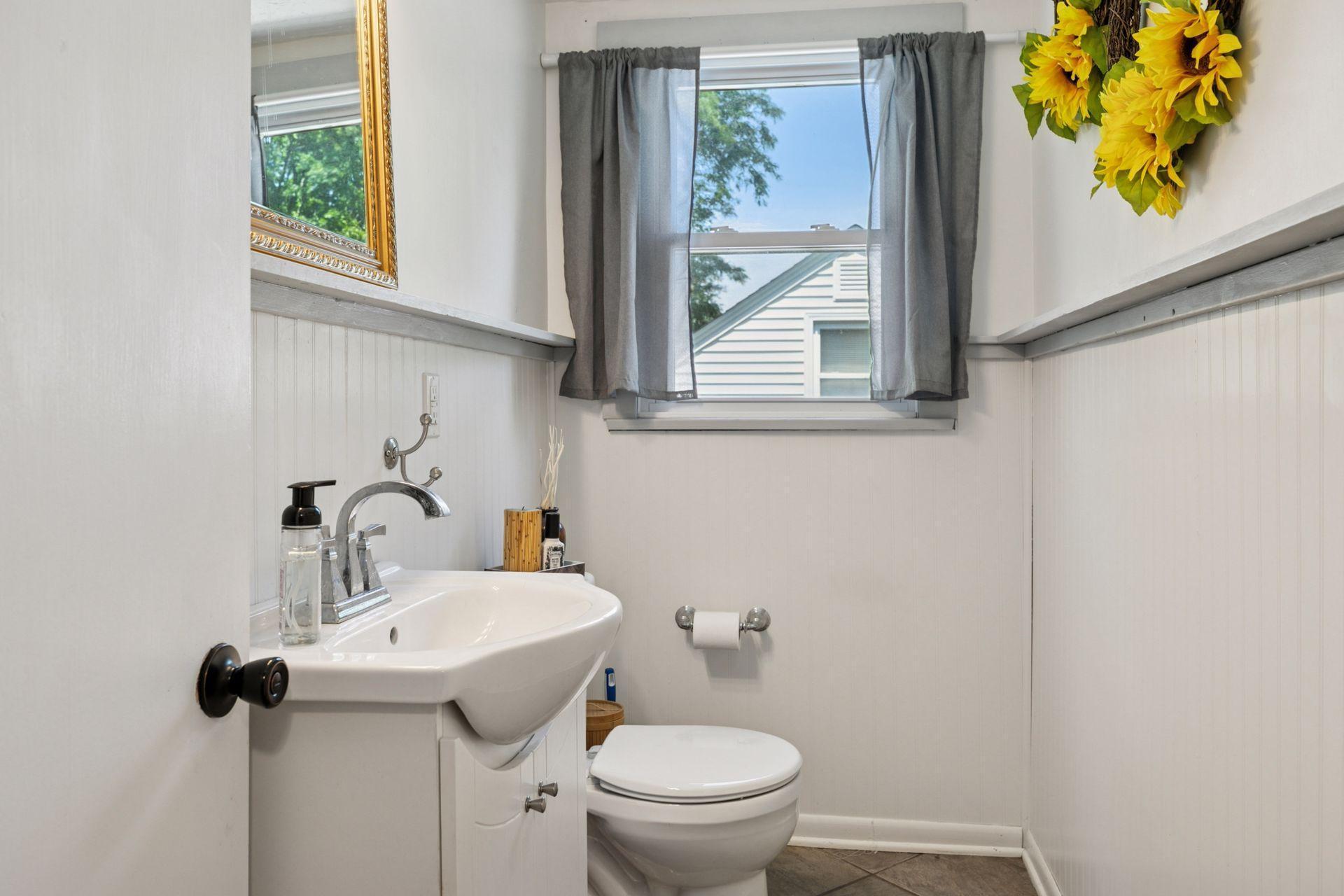 311 Lincoln Avenue N