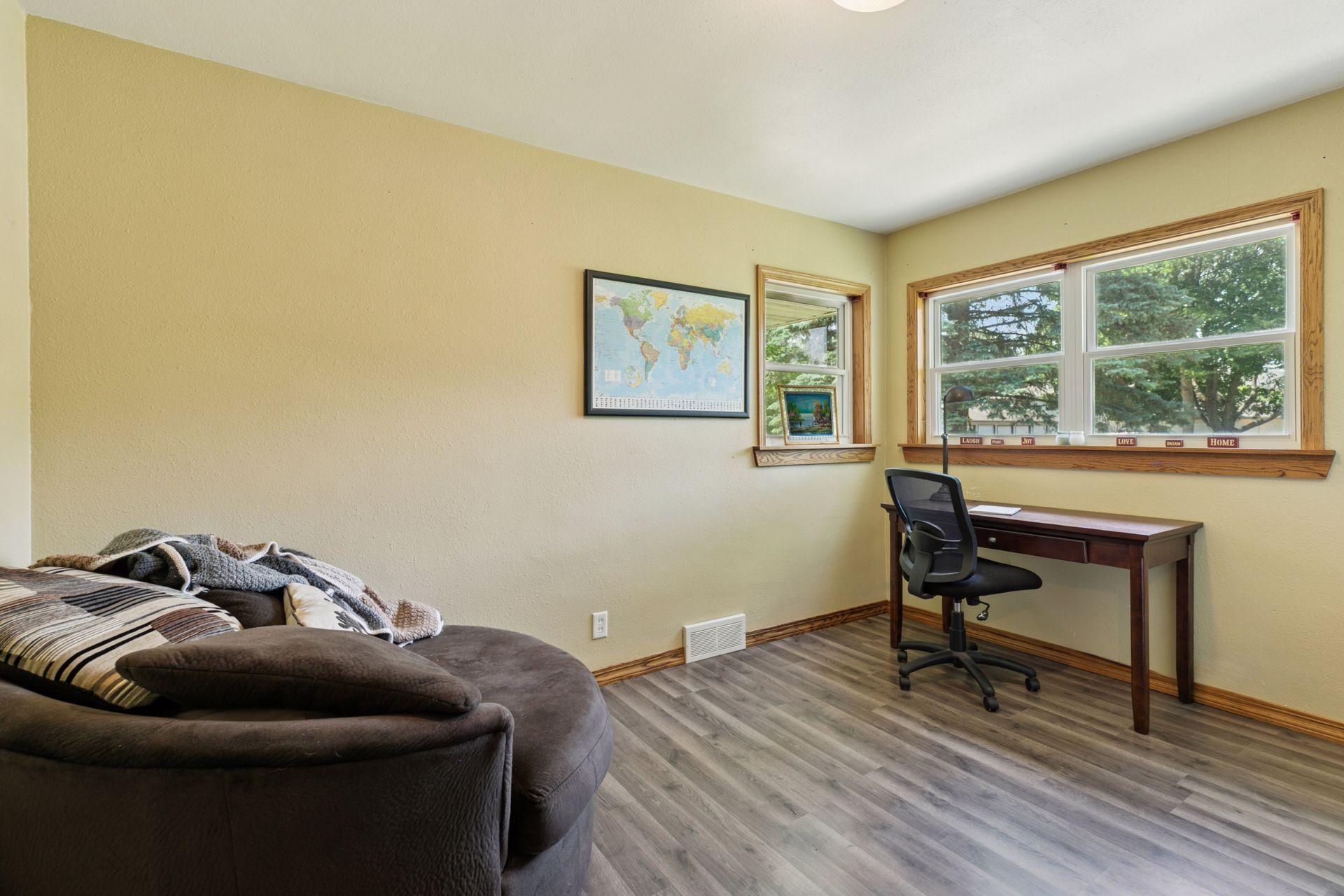 311 Lincoln Avenue N