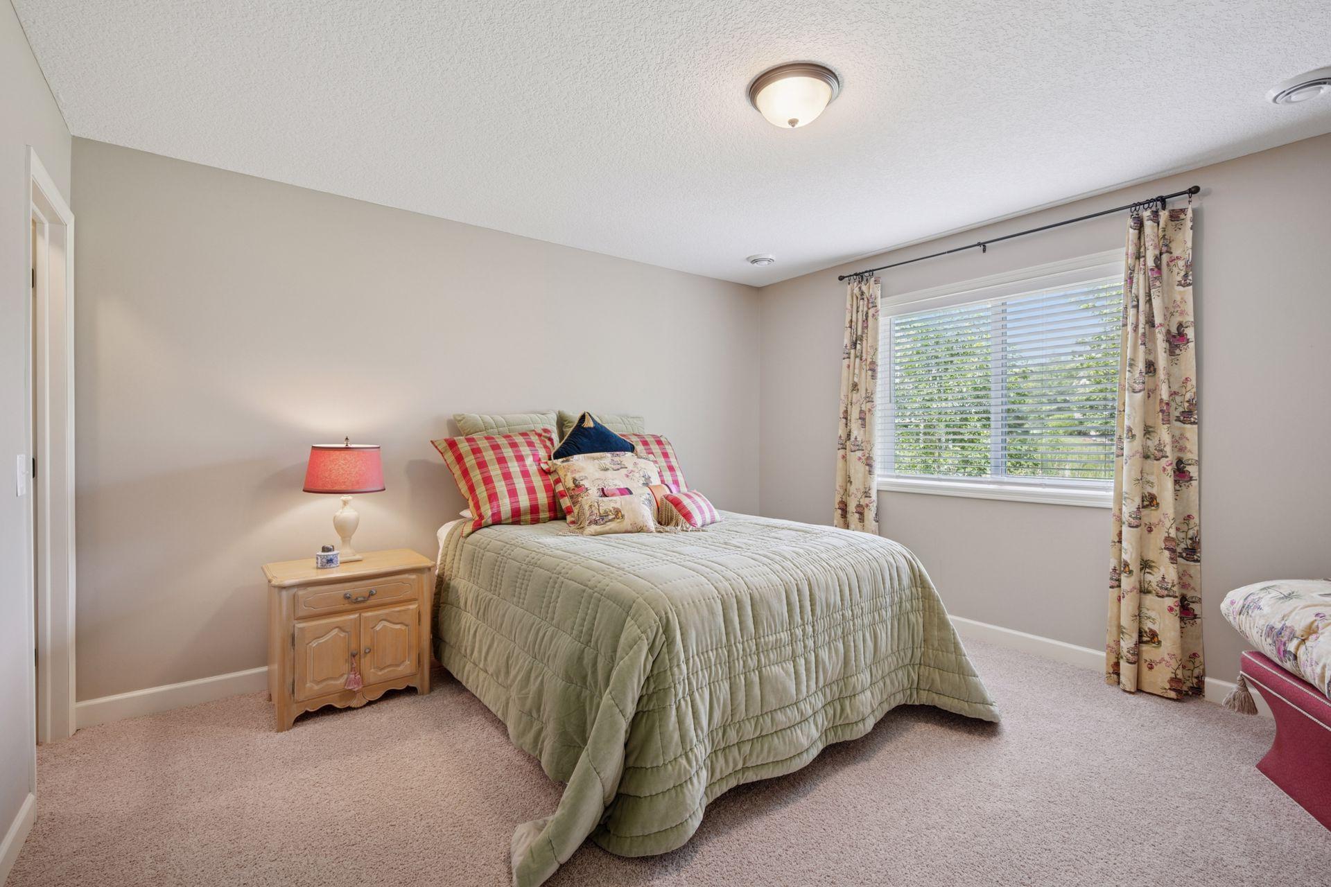 3068 Cypress Circle N