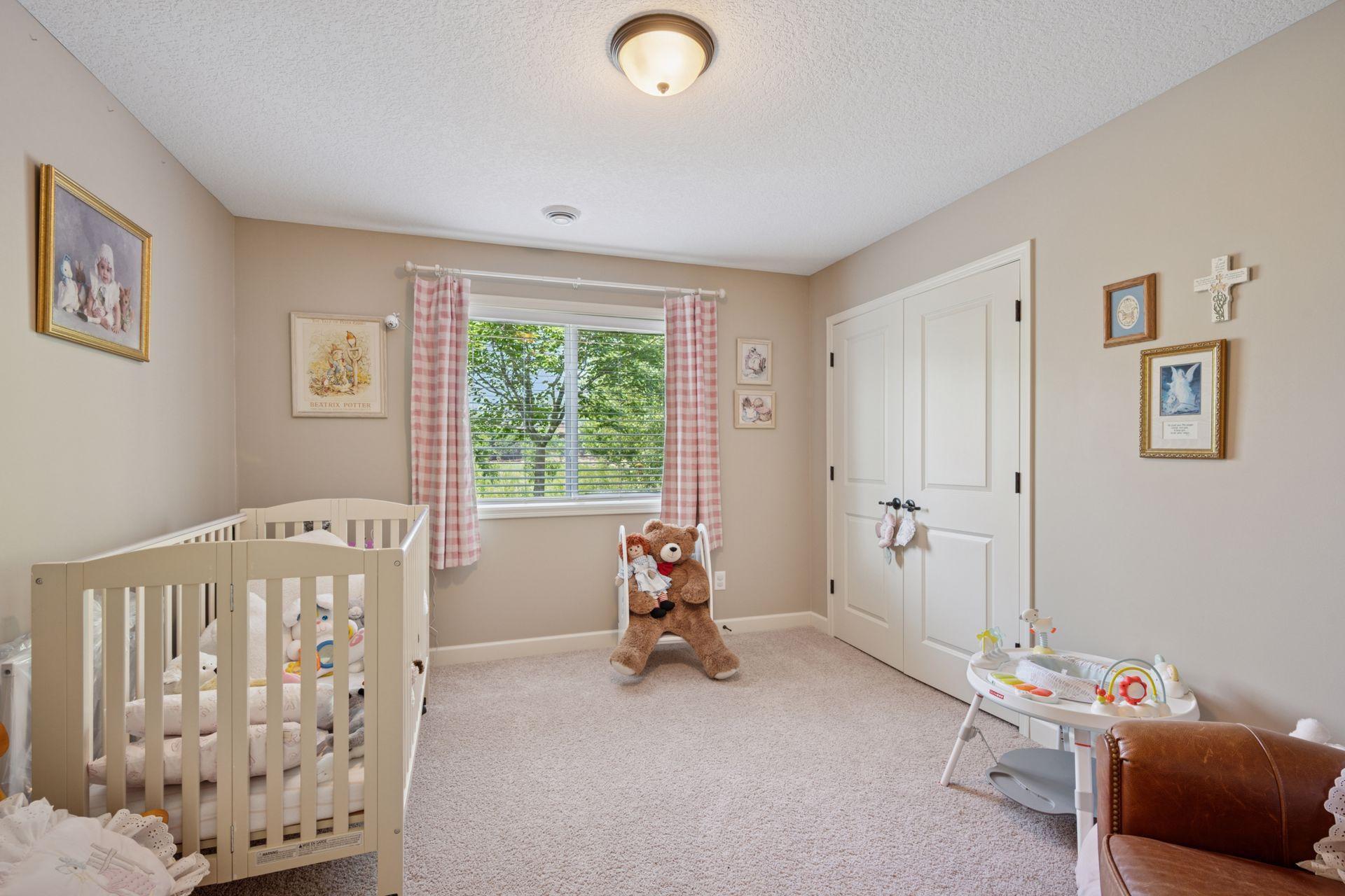 3068 Cypress Circle N