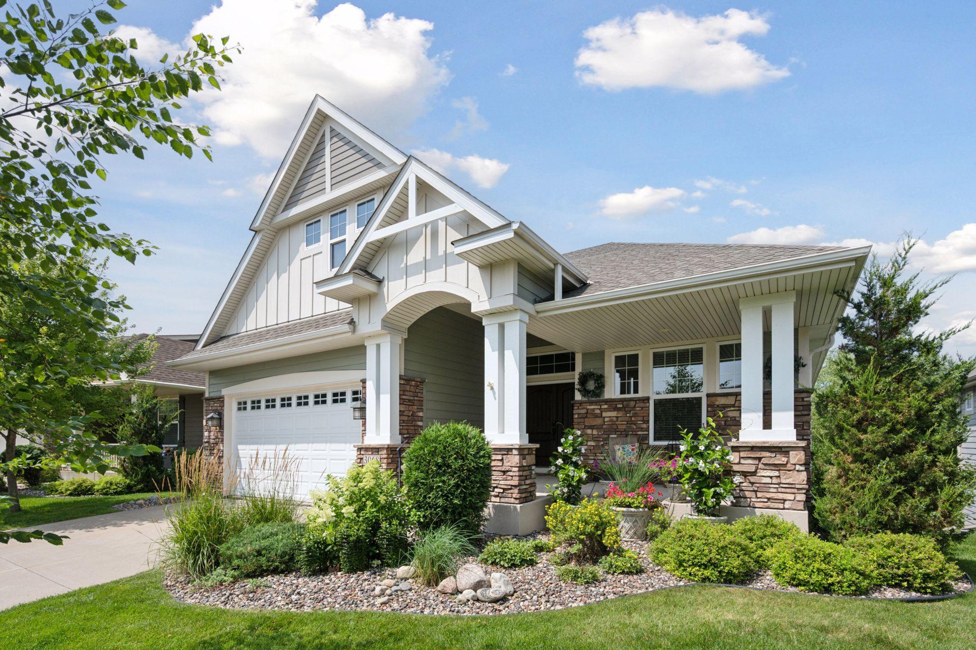 3068 Cypress Circle N