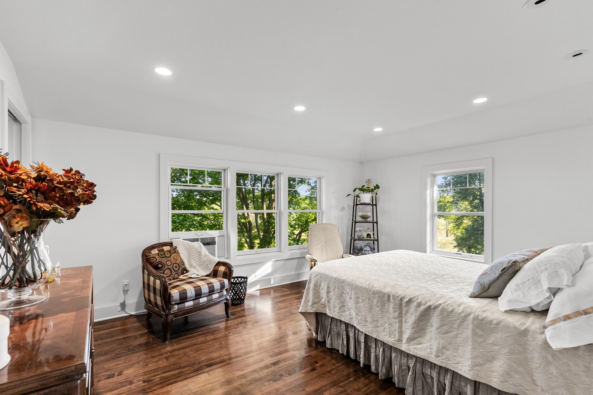 2182 Homestead Trail