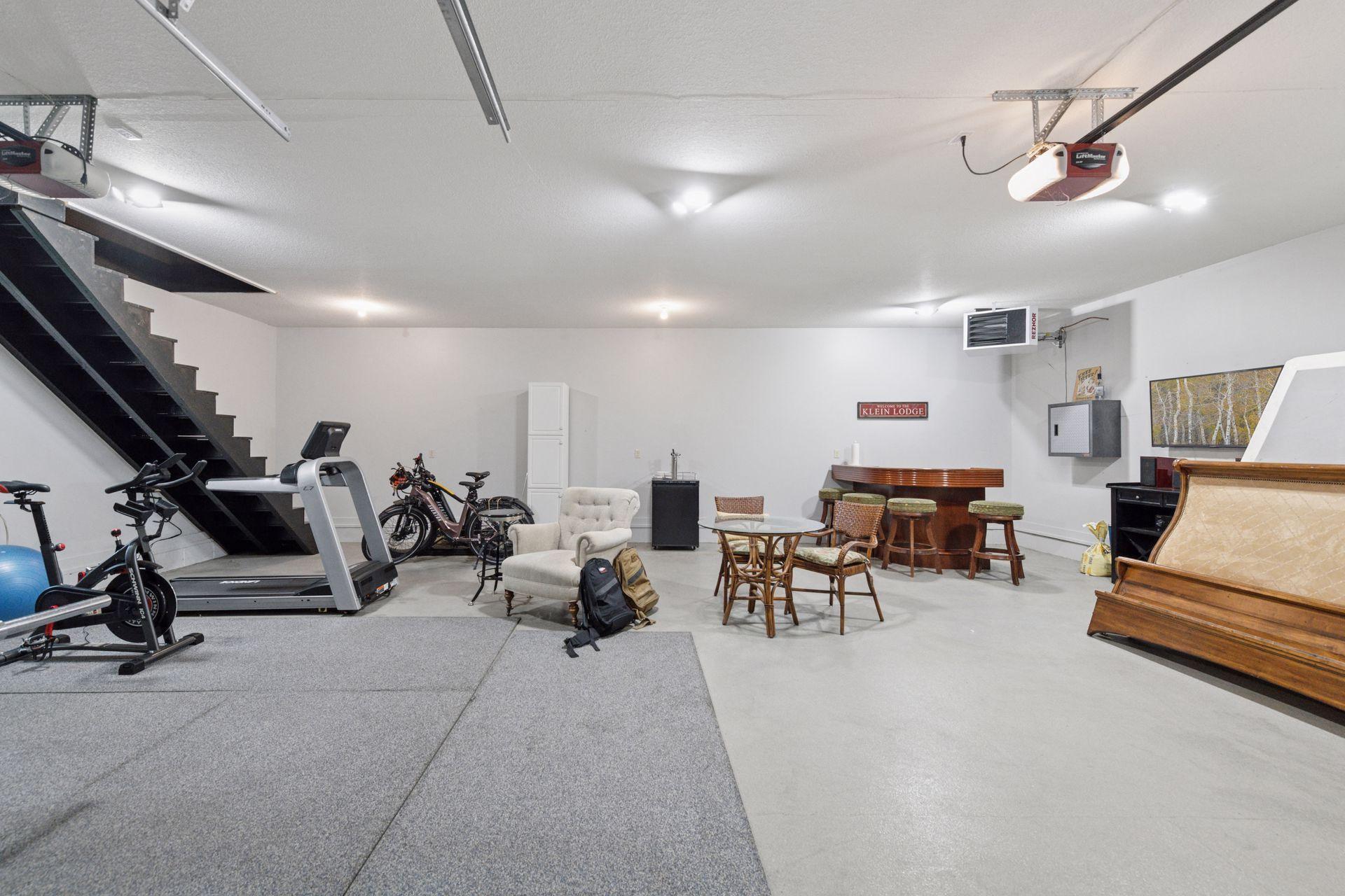 4434 West Arm Road