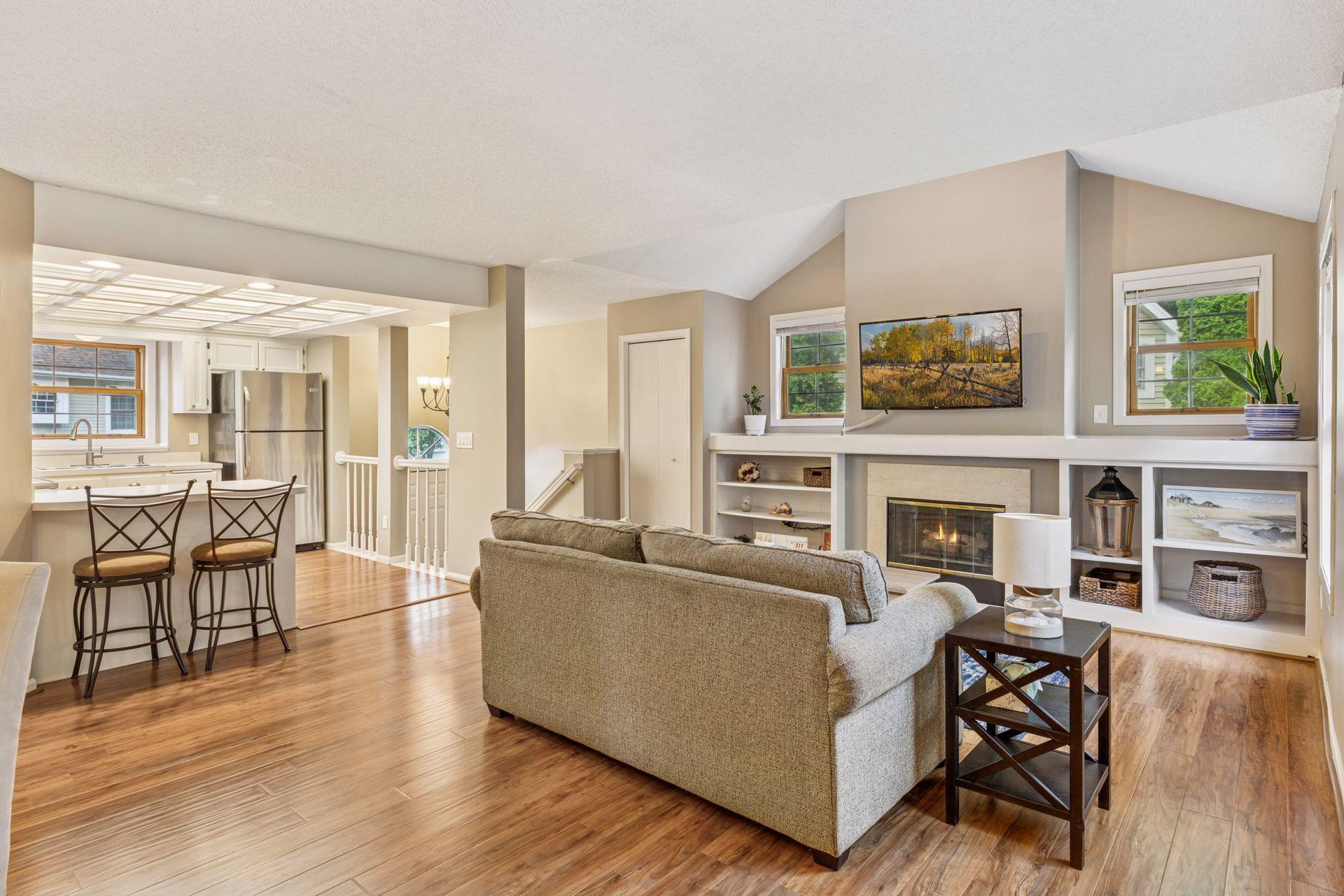 17137 Sandy Lane