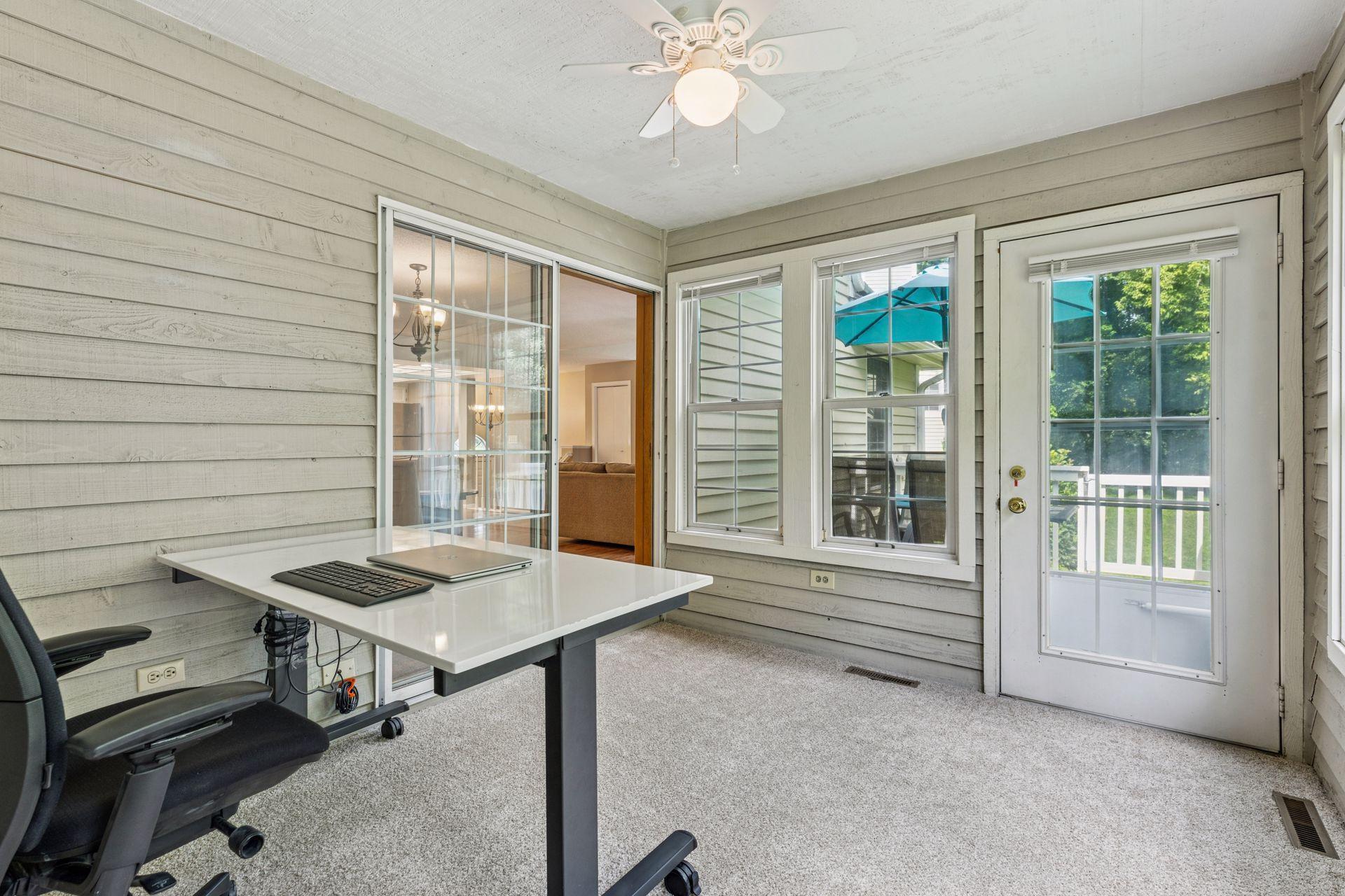 17137 Sandy Lane