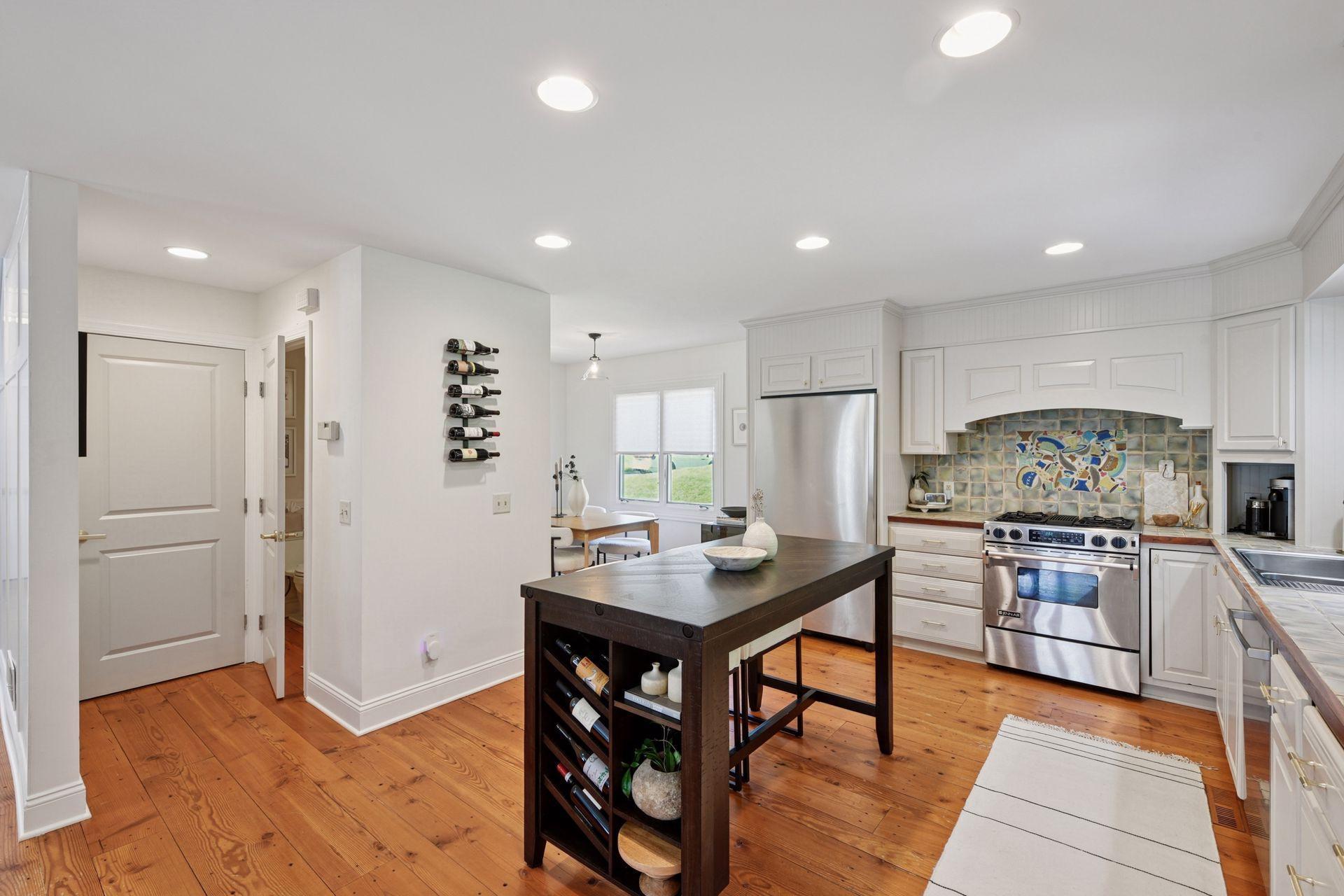 4285 Jefferson Street