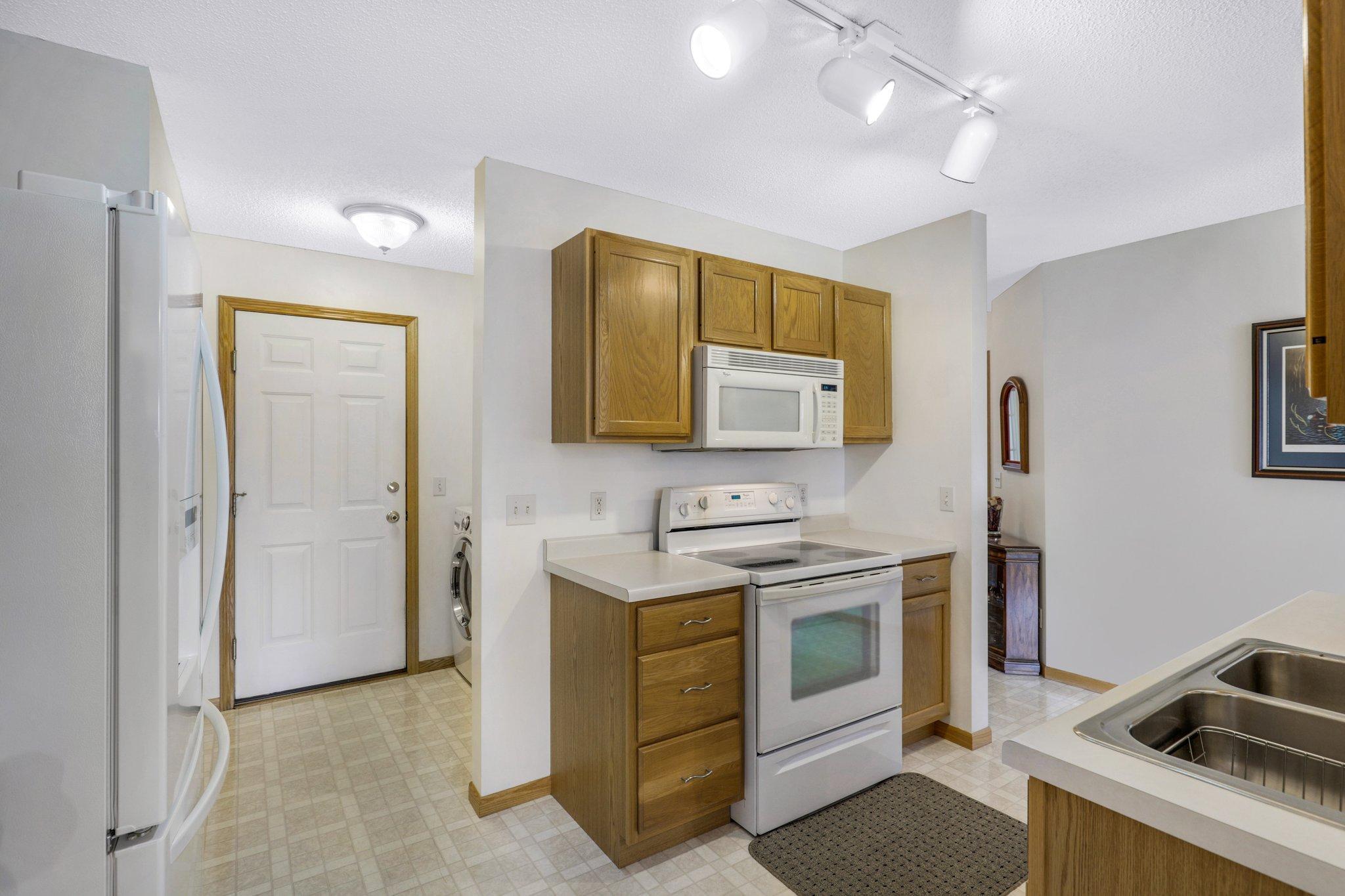 10450 64th Way NE