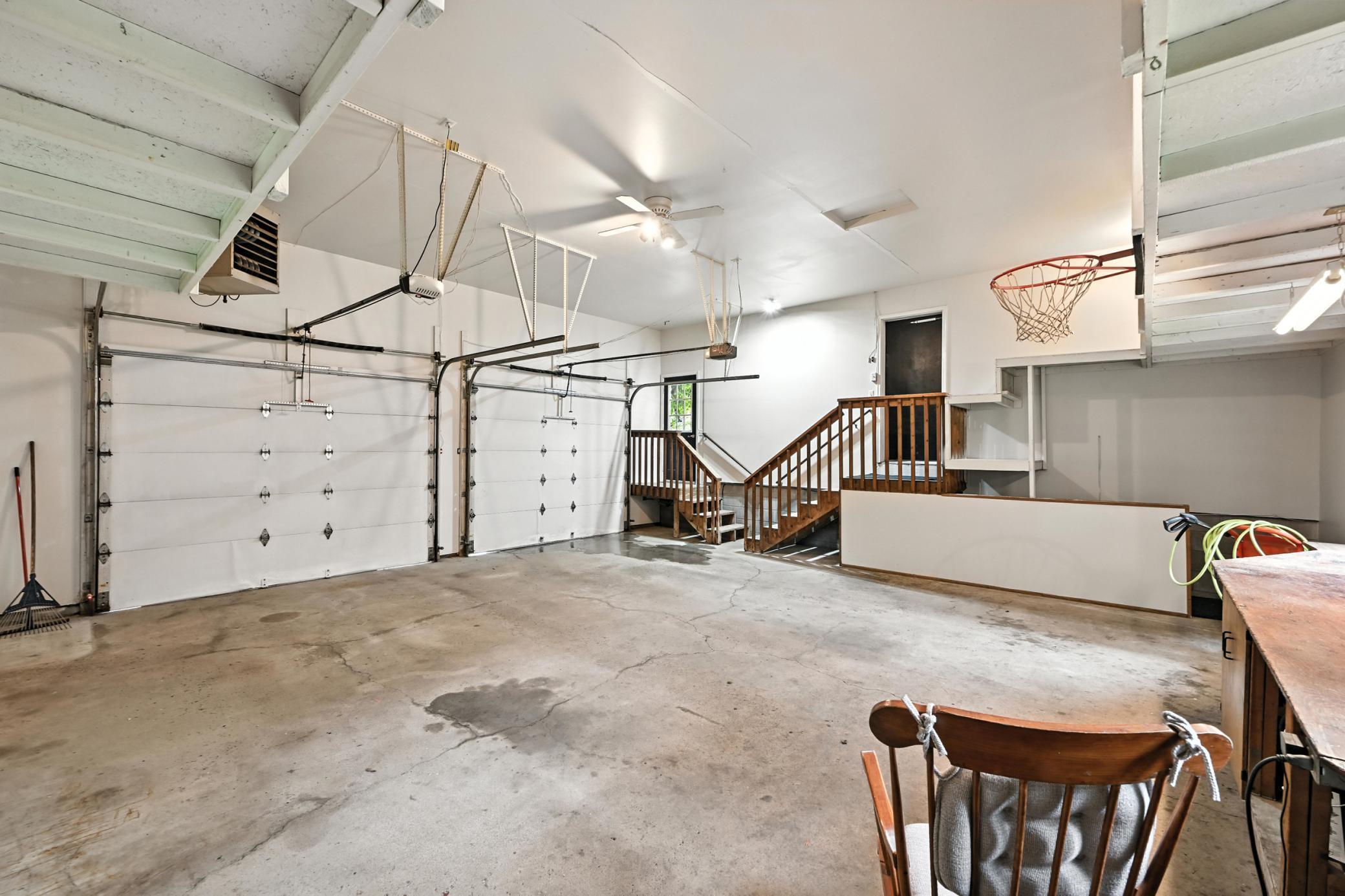 604 Valley View Lane