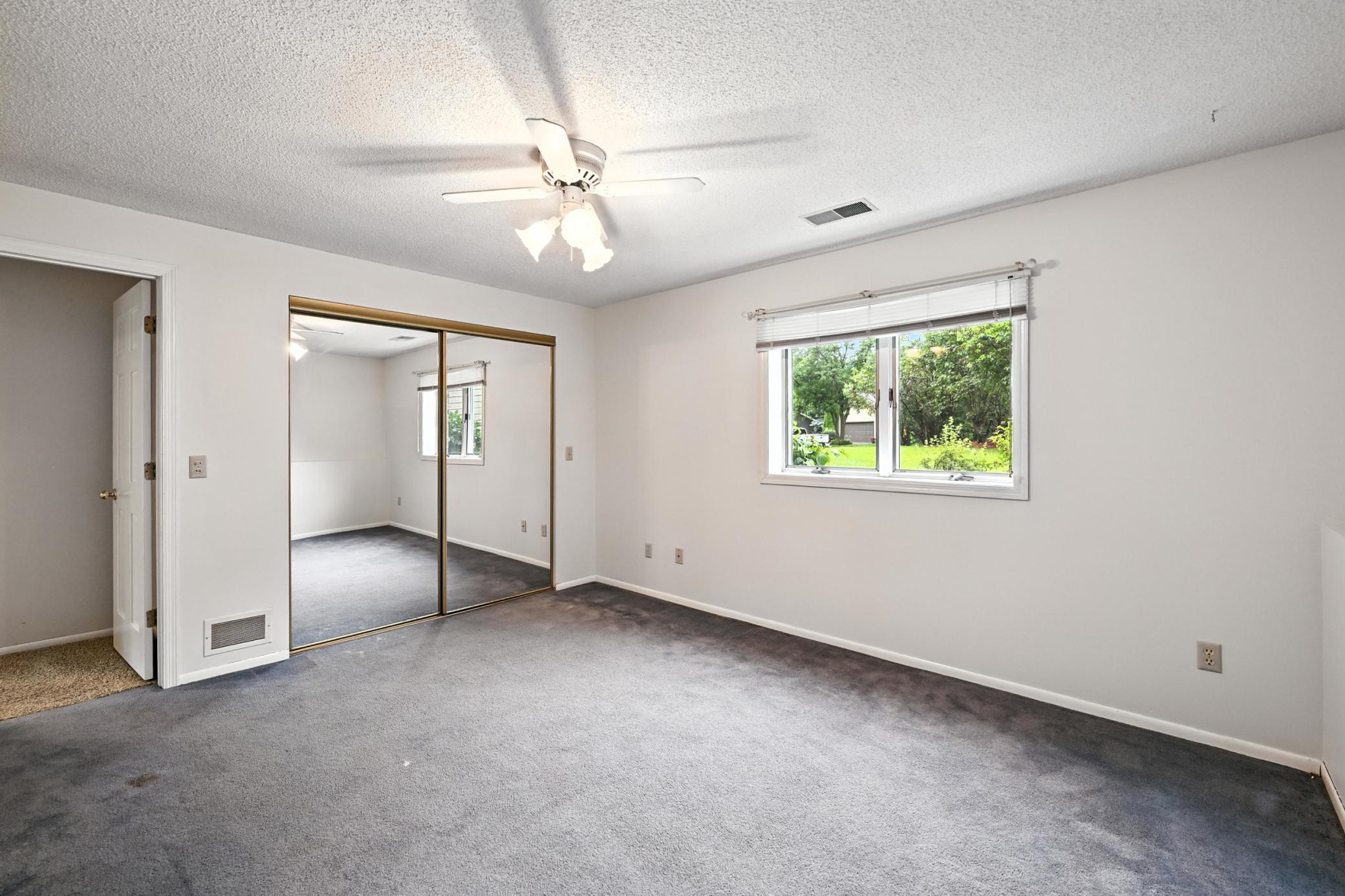 604 Valley View Lane