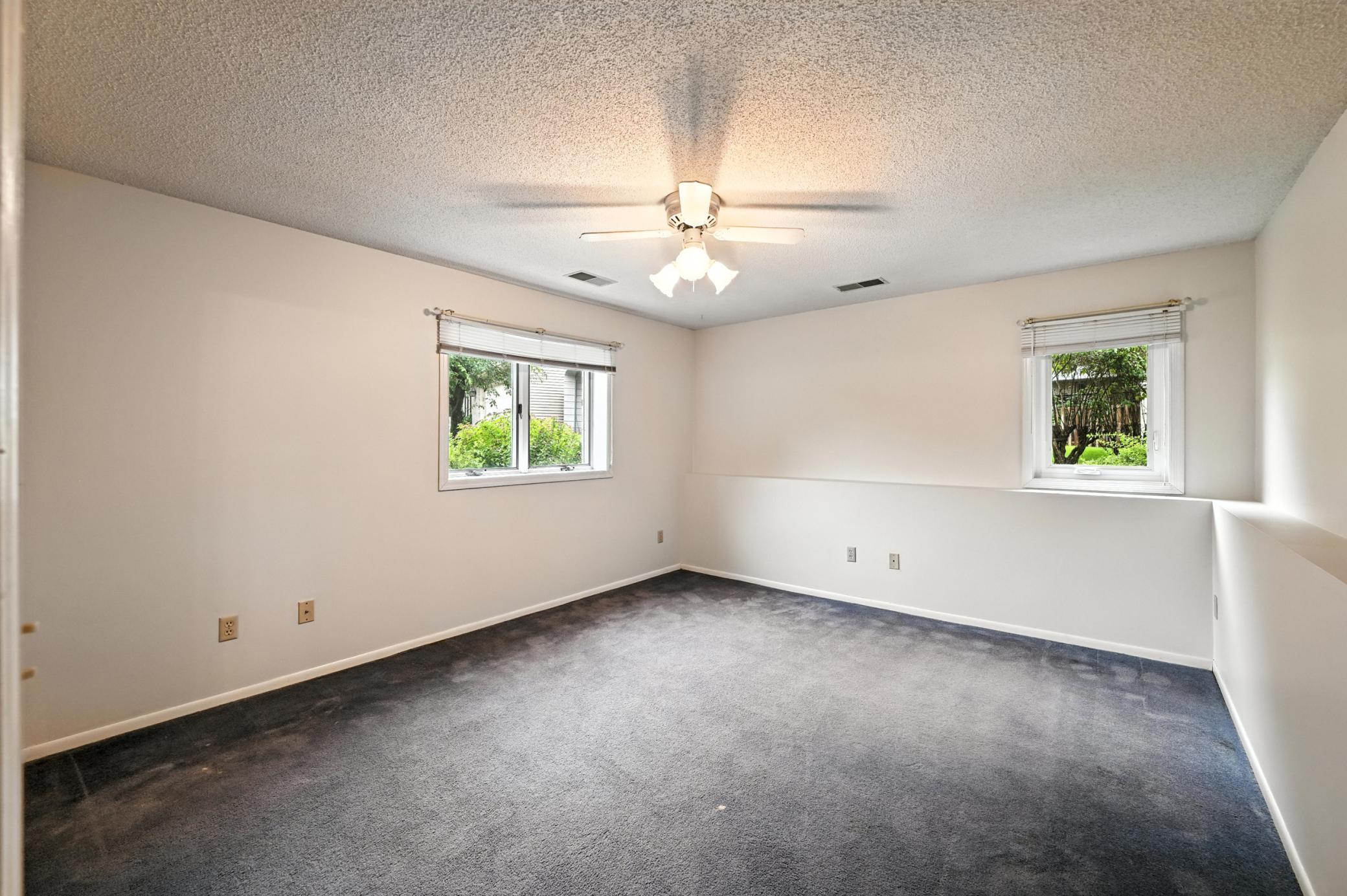 604 Valley View Lane