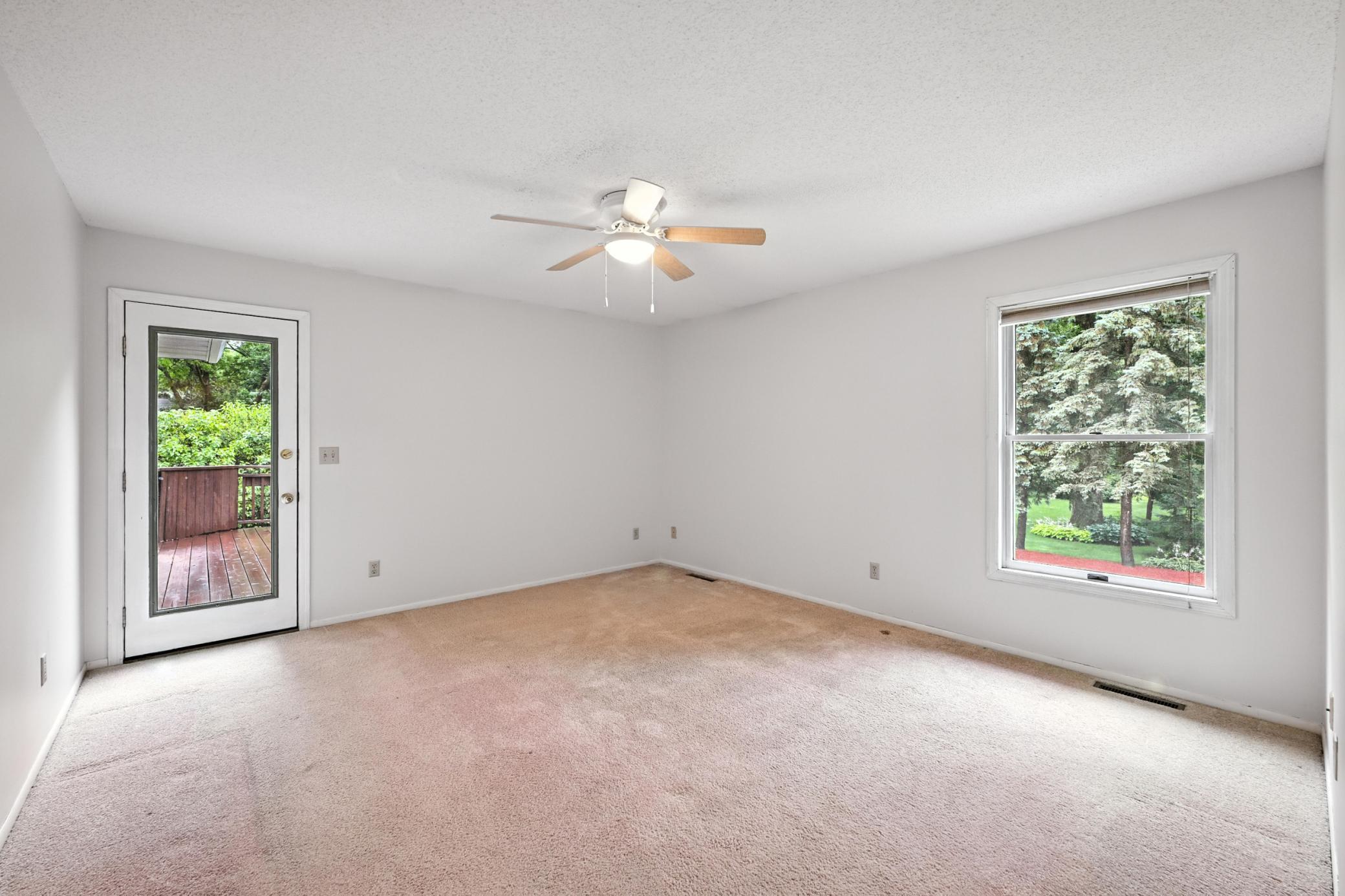 604 Valley View Lane