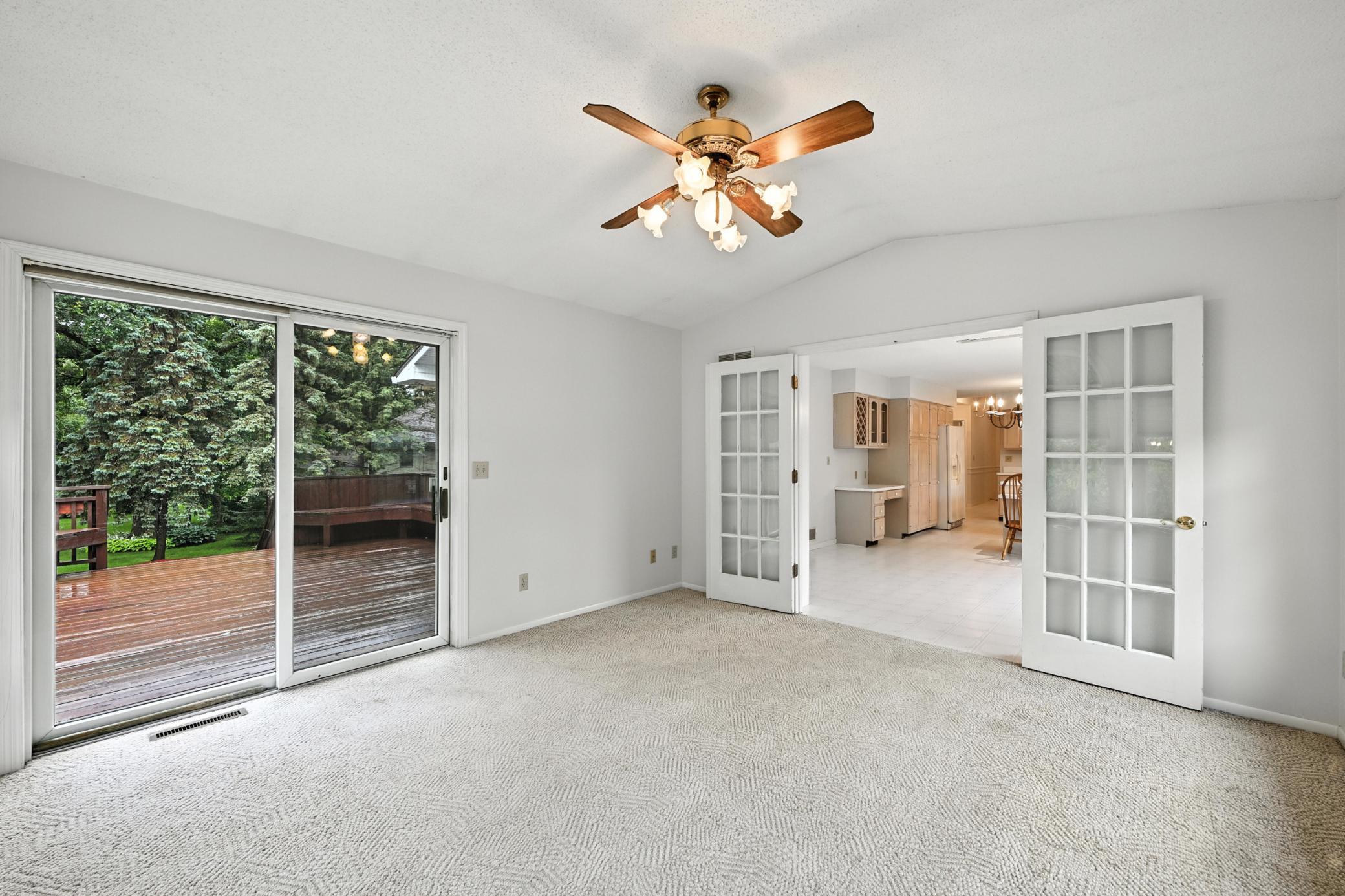 604 Valley View Lane