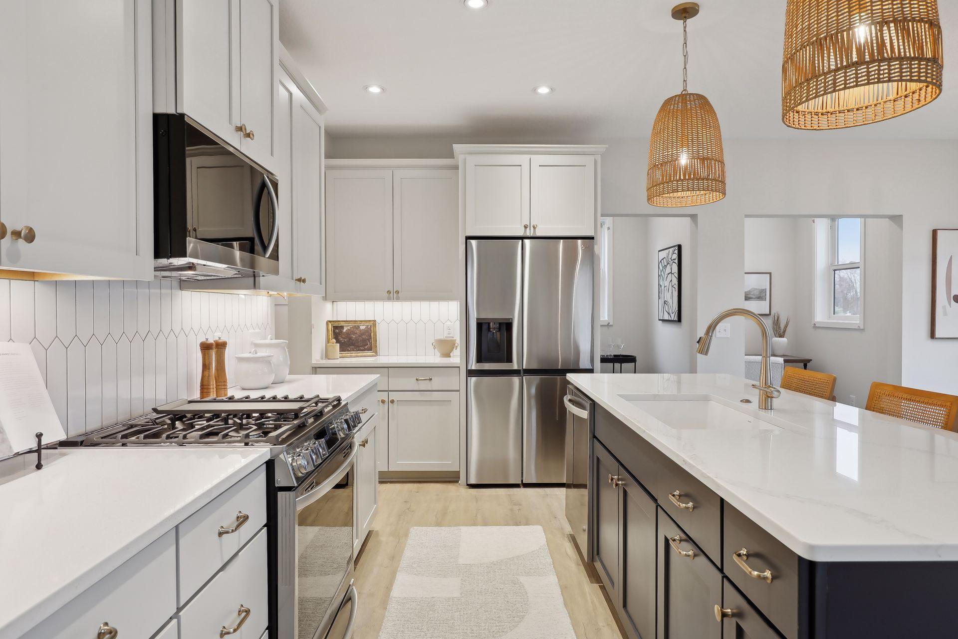 4640 Meadowview Lane