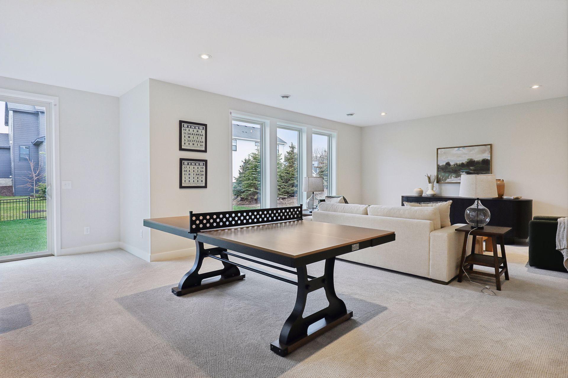 4640 Meadowview Lane