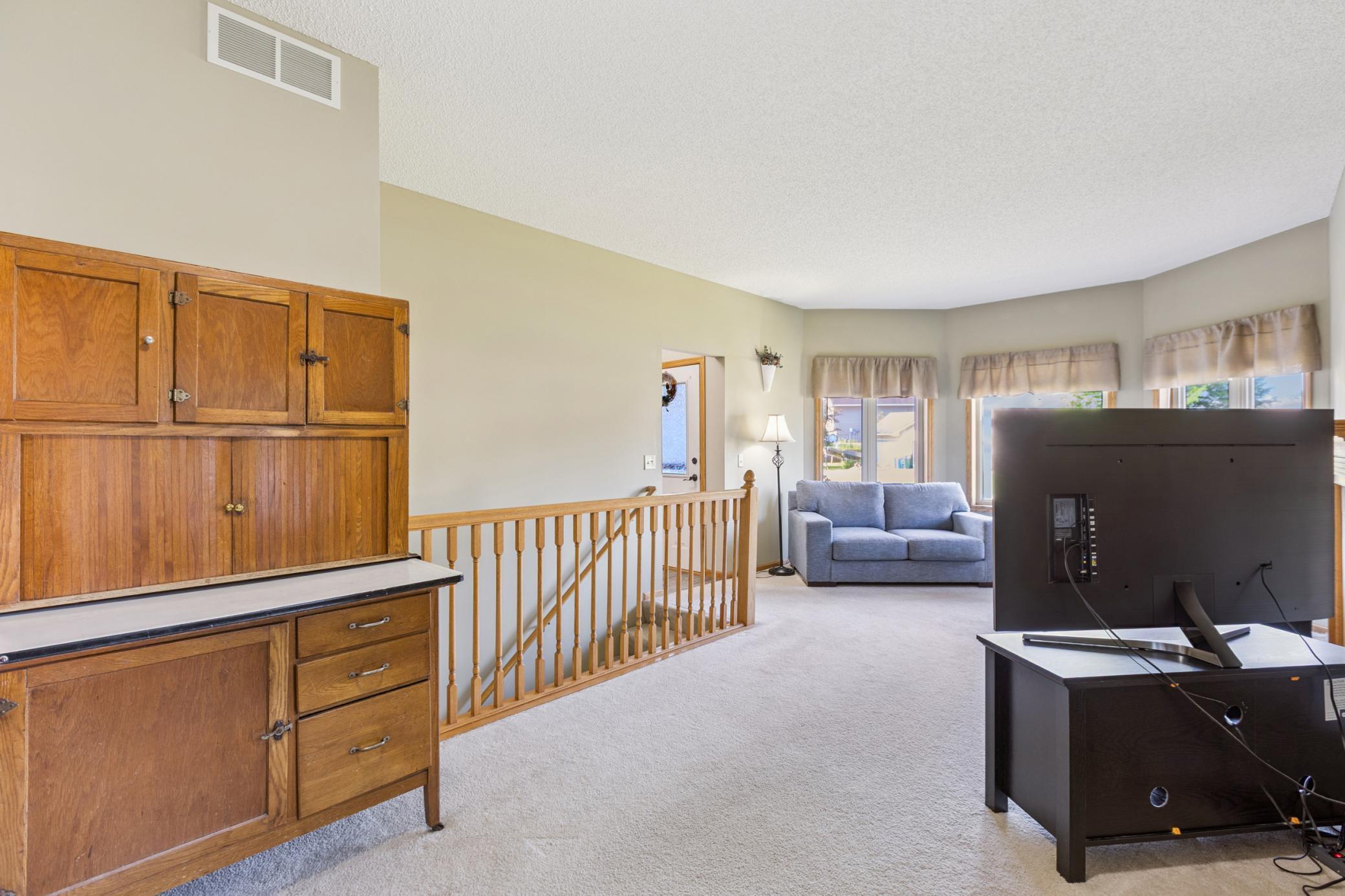 3659 Kahler Drive NE