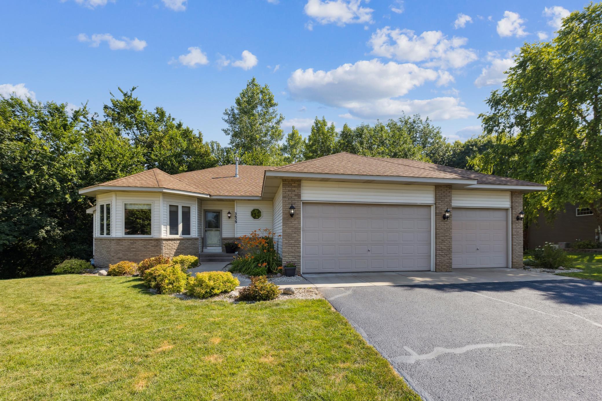 3659 Kahler Drive NE