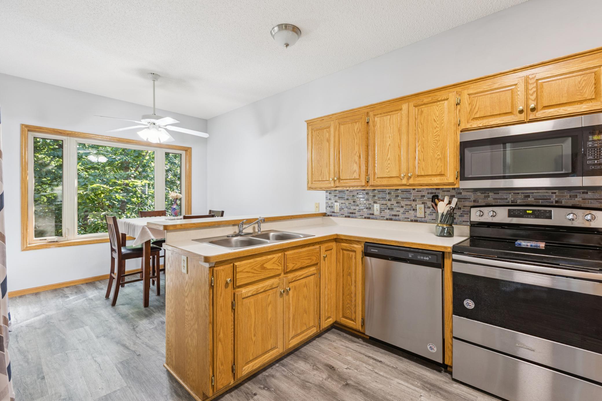 3659 Kahler Drive NE