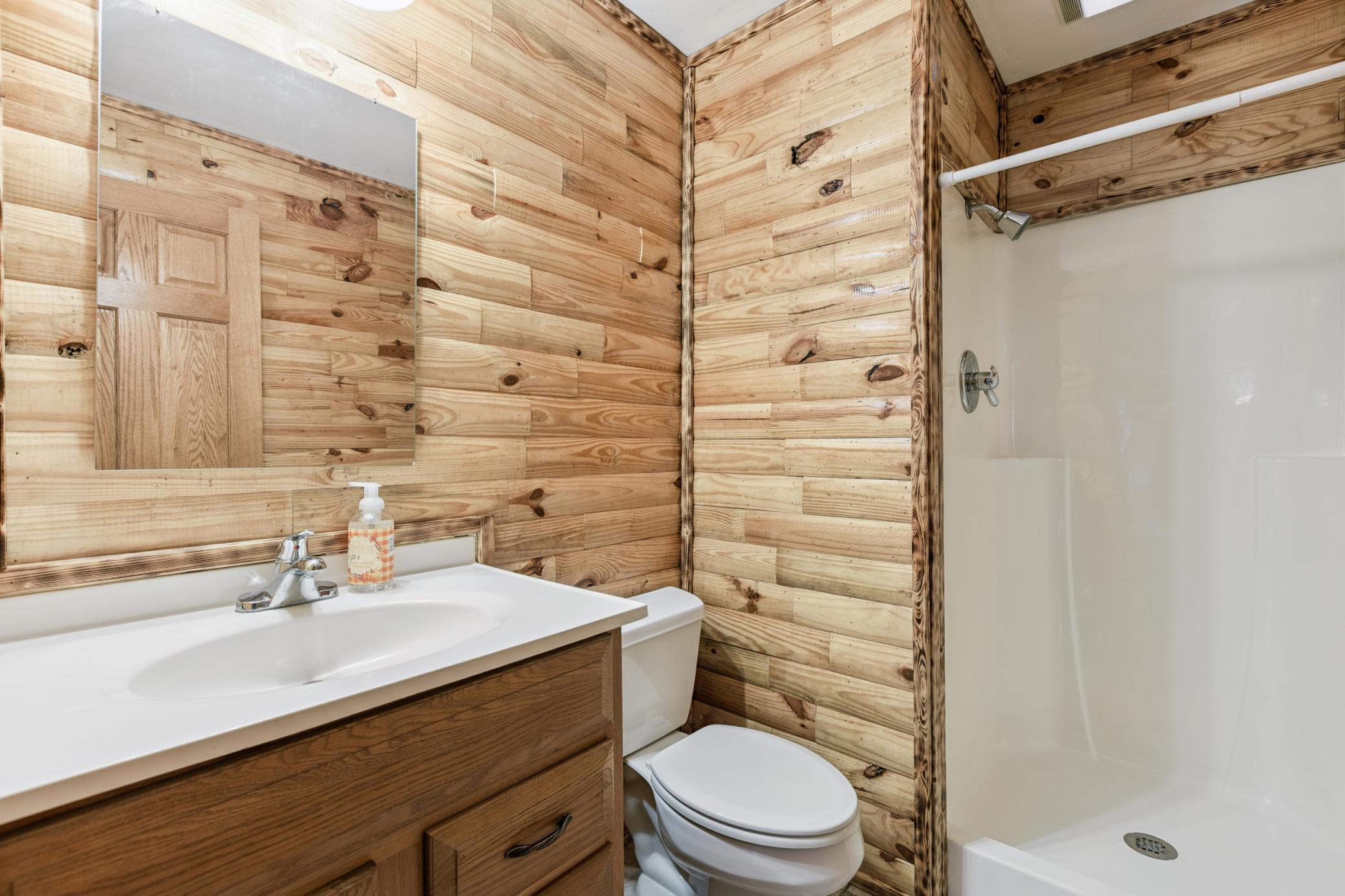 3659 Kahler Drive NE