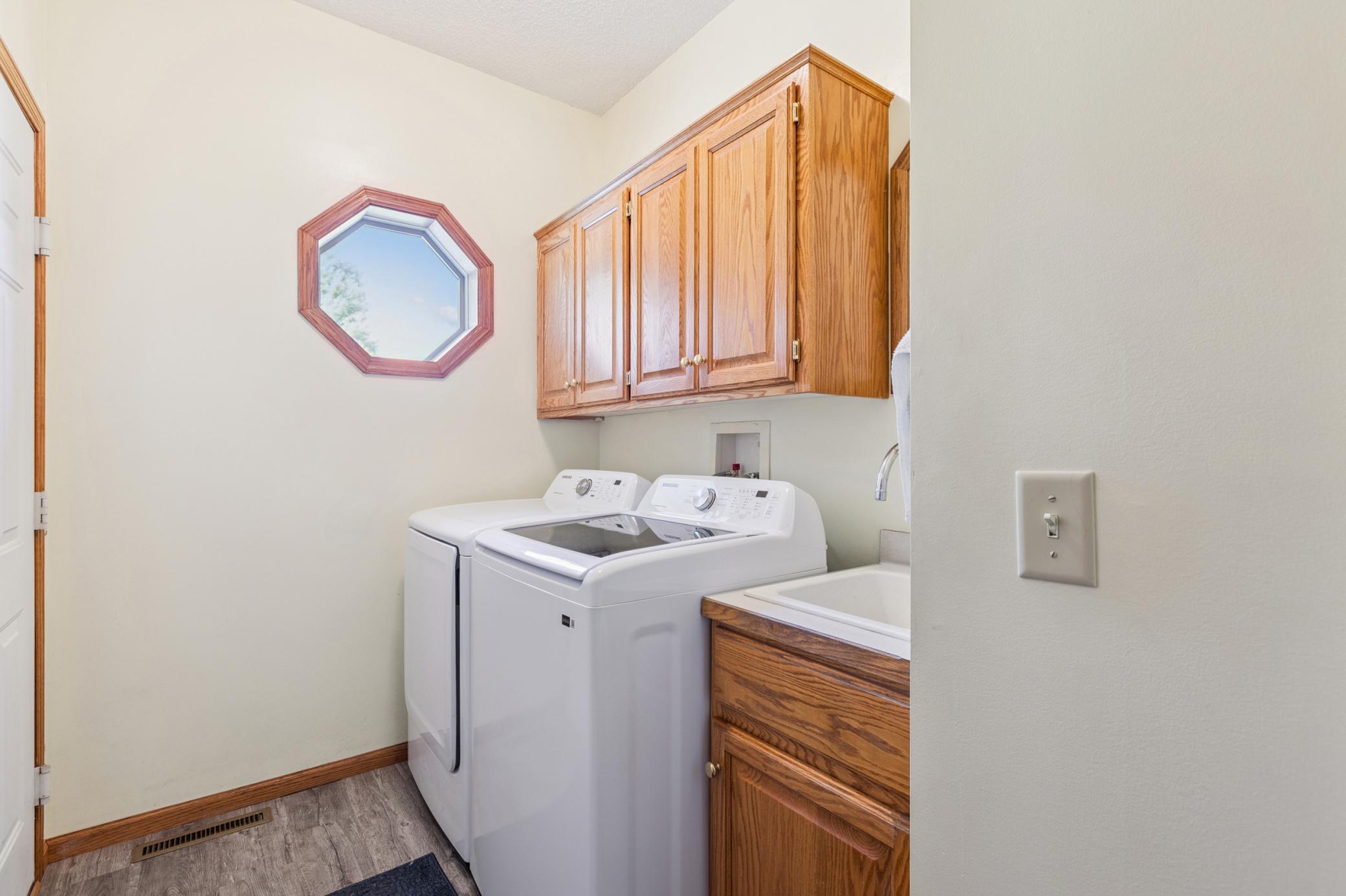 3659 Kahler Drive NE