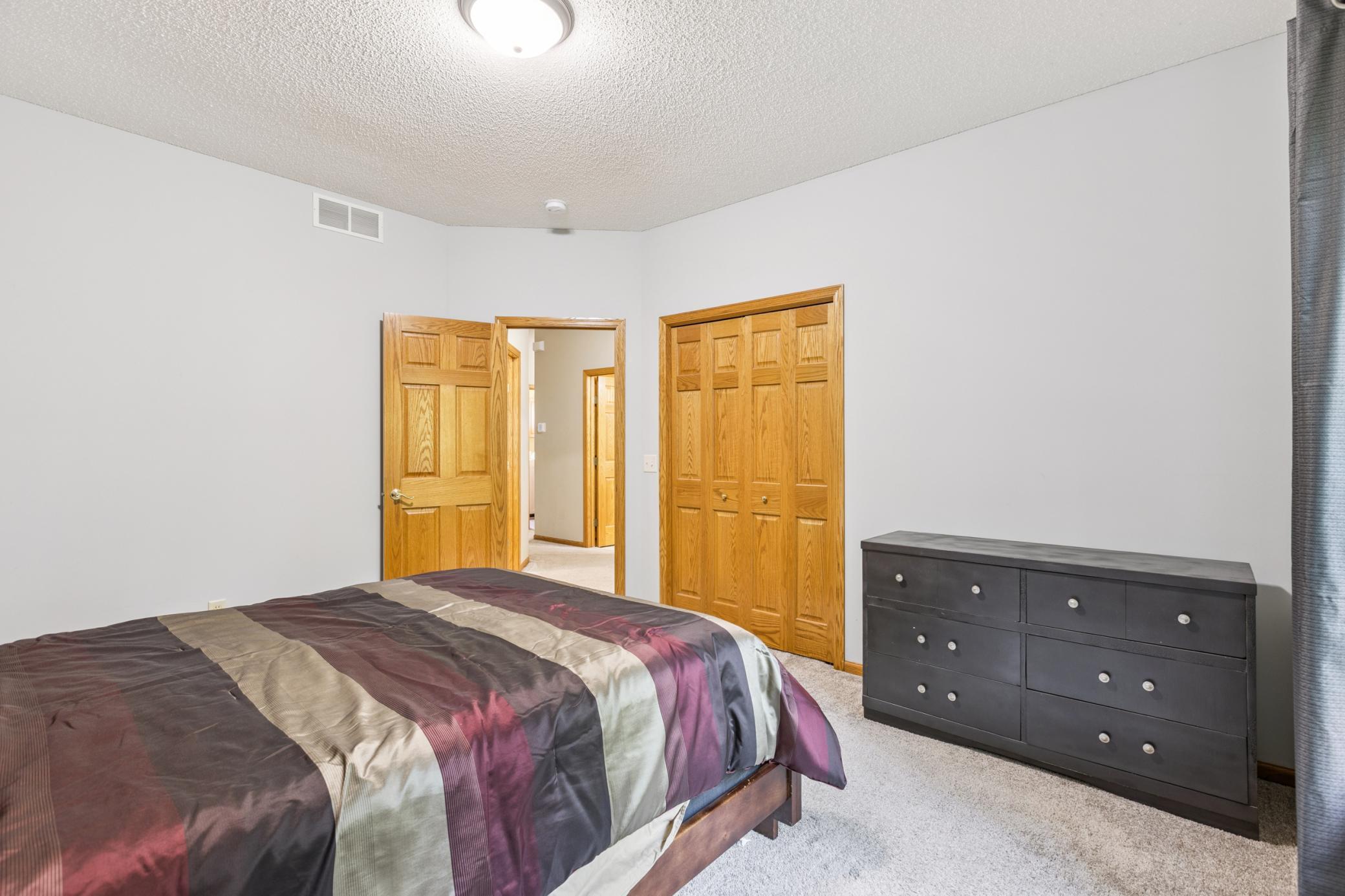 3659 Kahler Drive NE