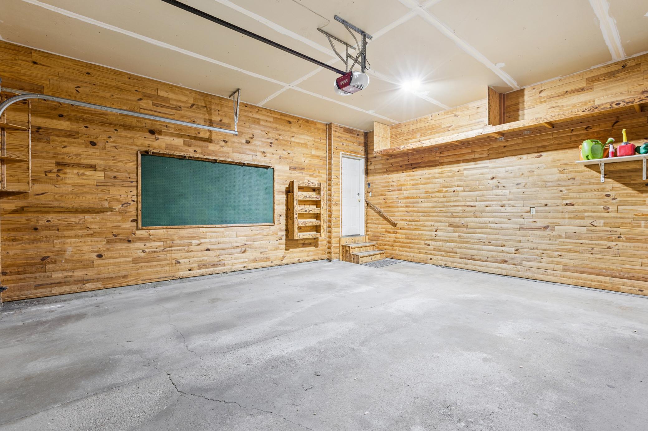 3659 Kahler Drive NE