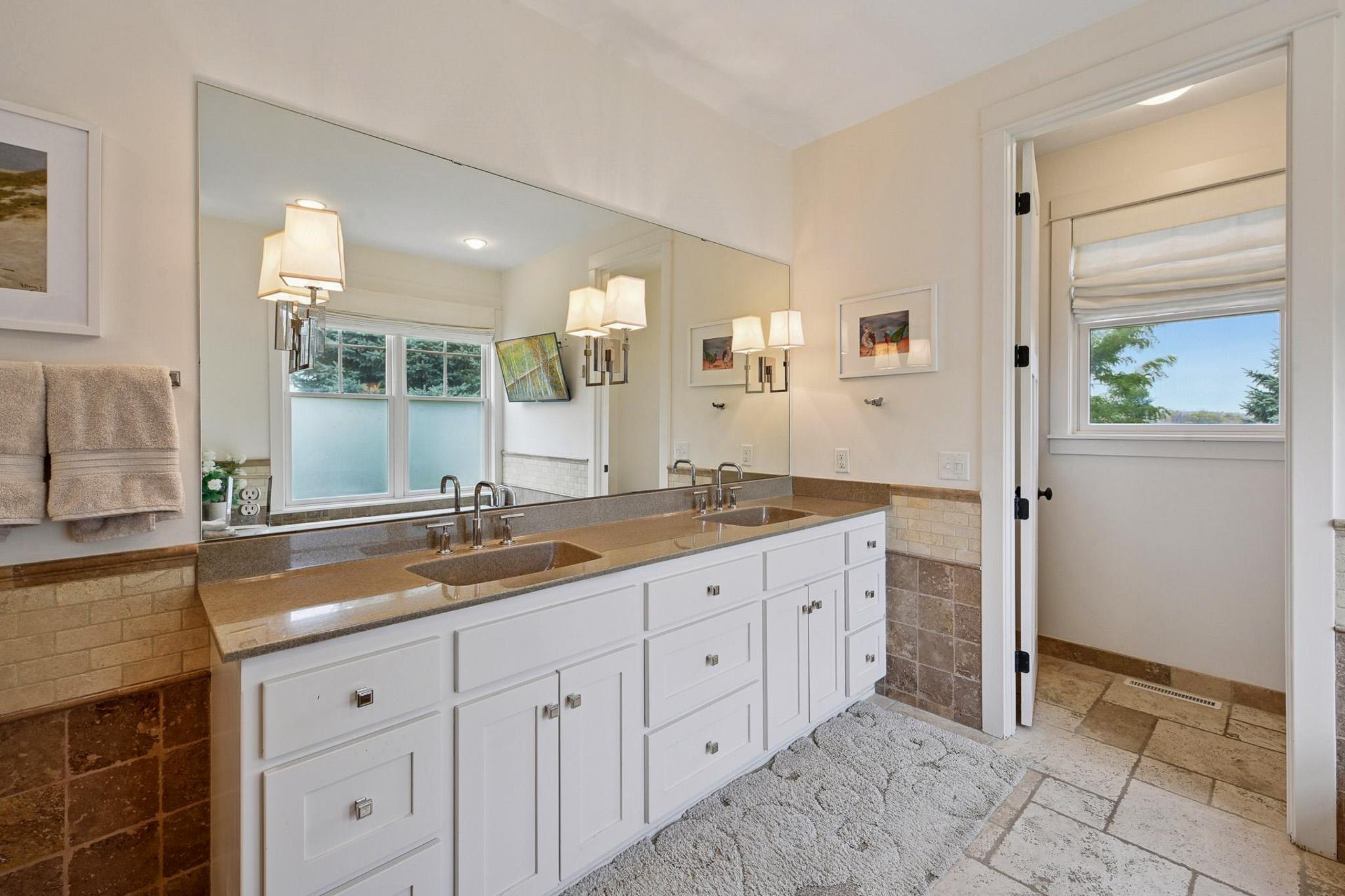 9685 County Road 13 SE