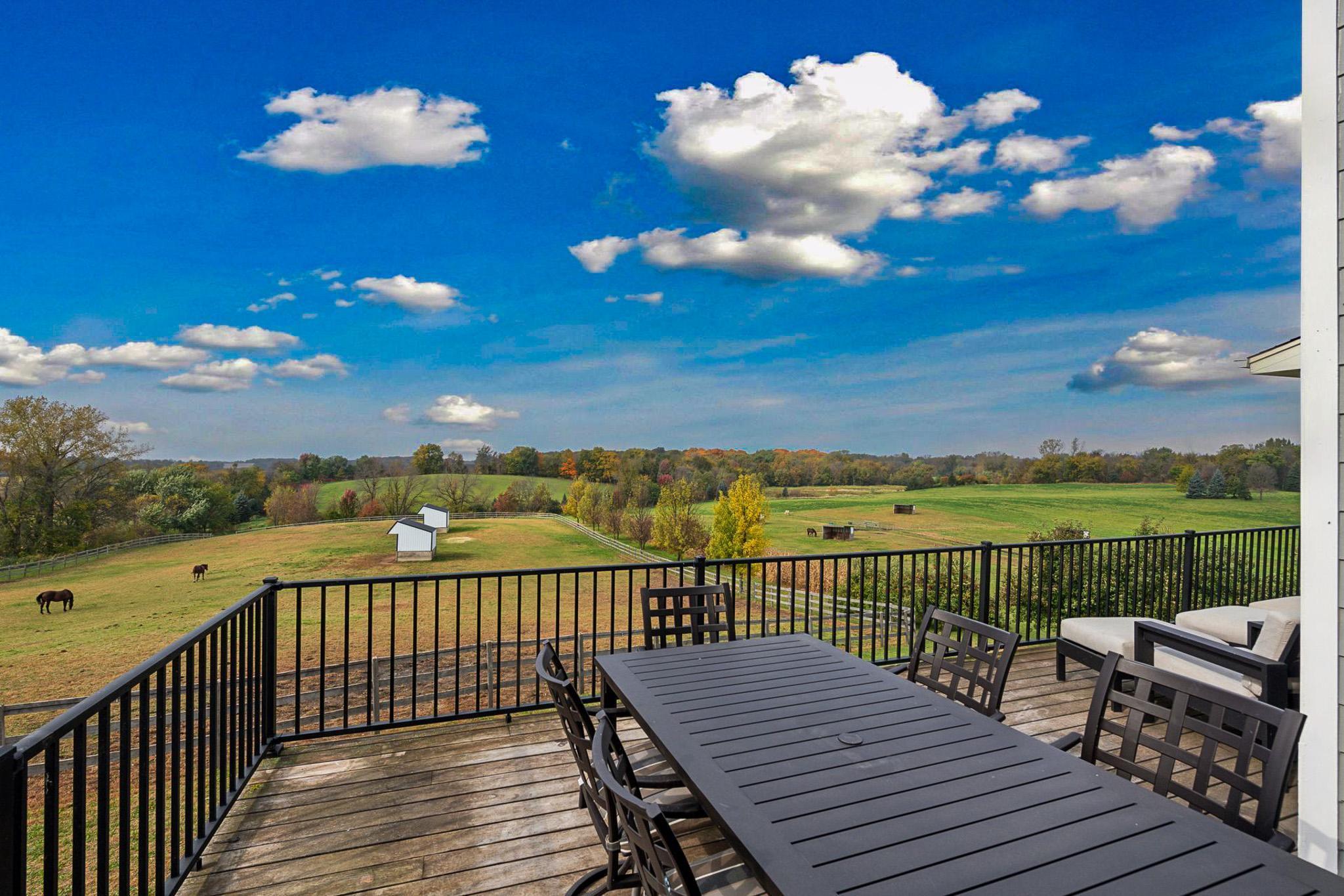 9685 County Road 13 SE