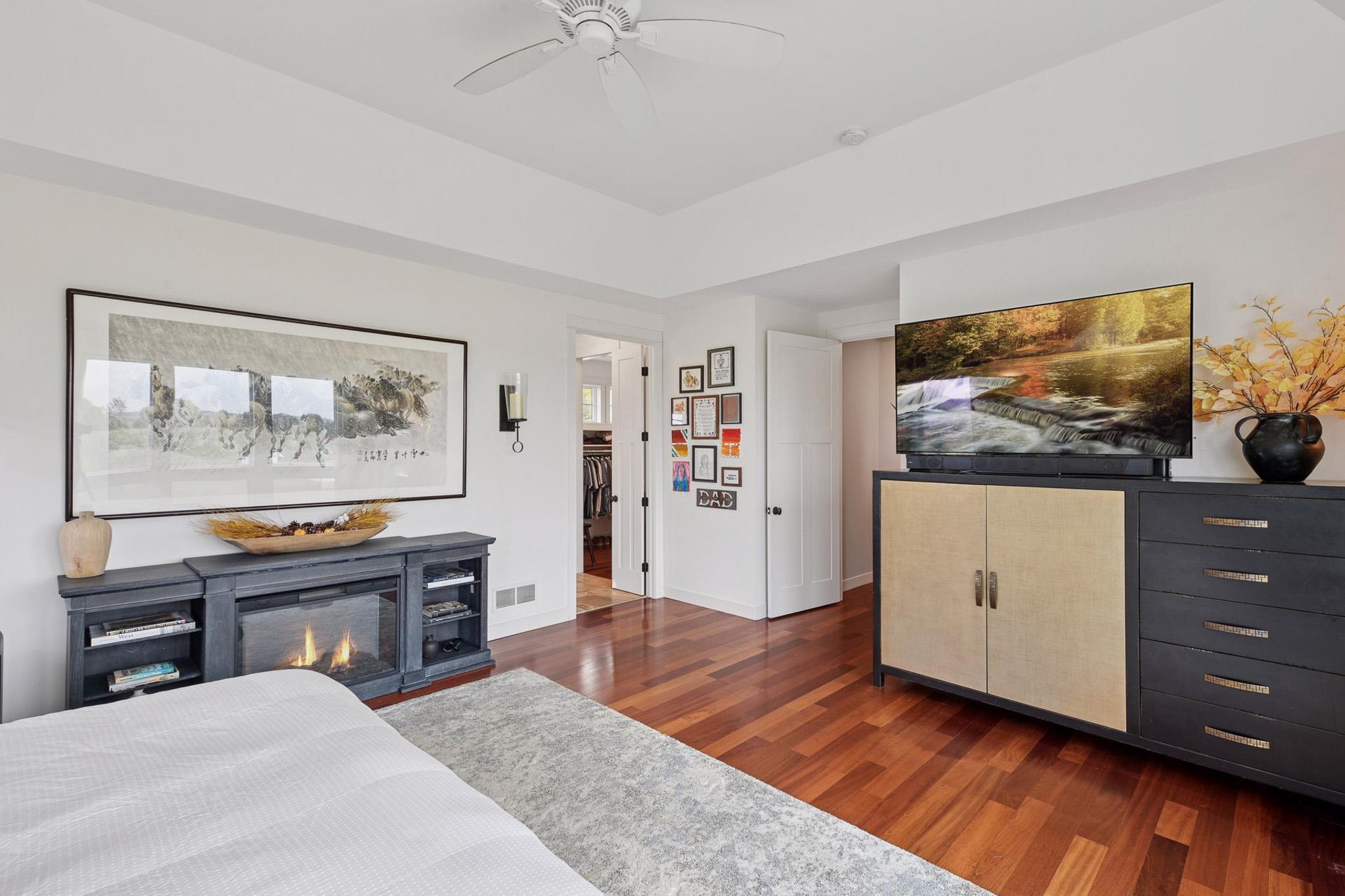 9685 County Road 13 SE