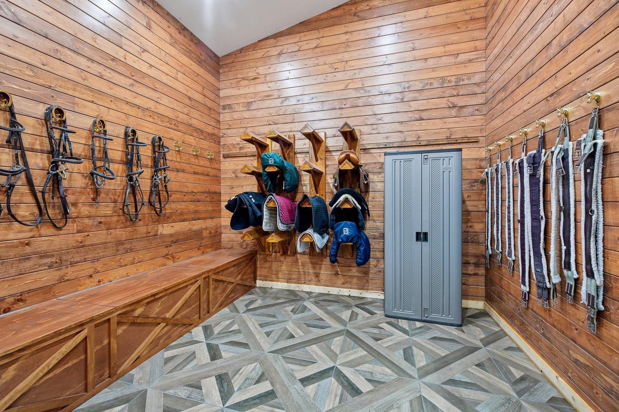 9685 County Road 13 SE