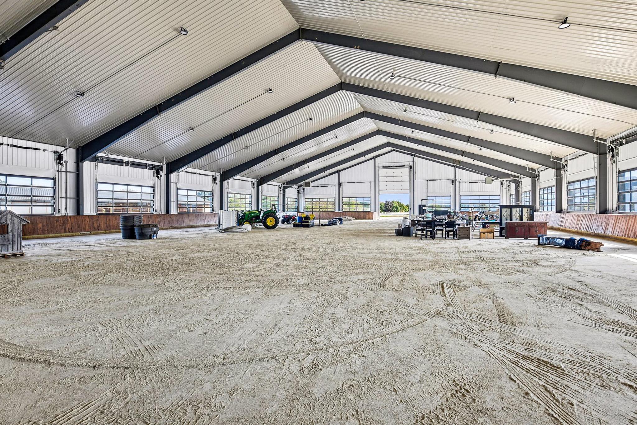 9685 County Road 13 SE