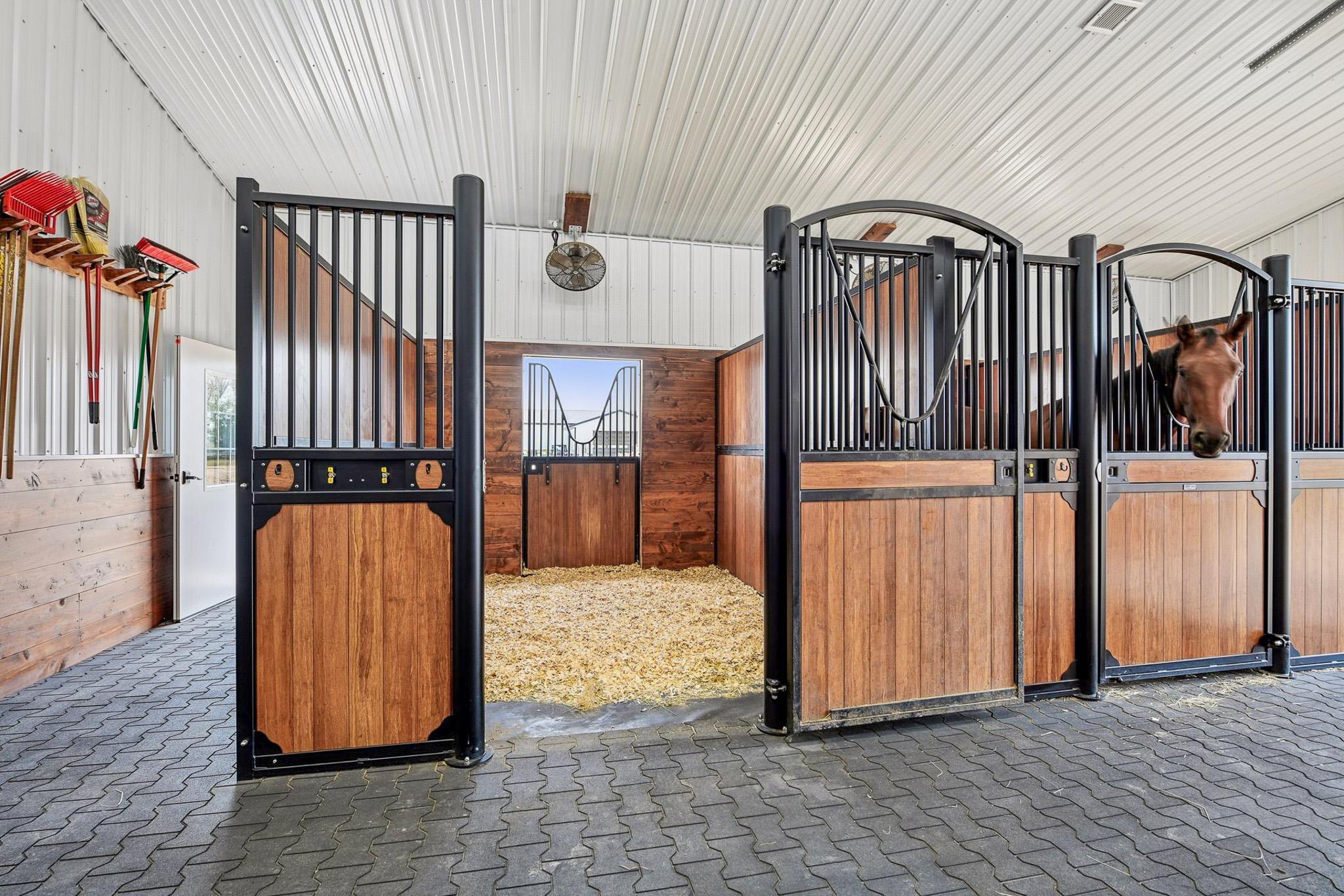 9685 County Road 13 SE