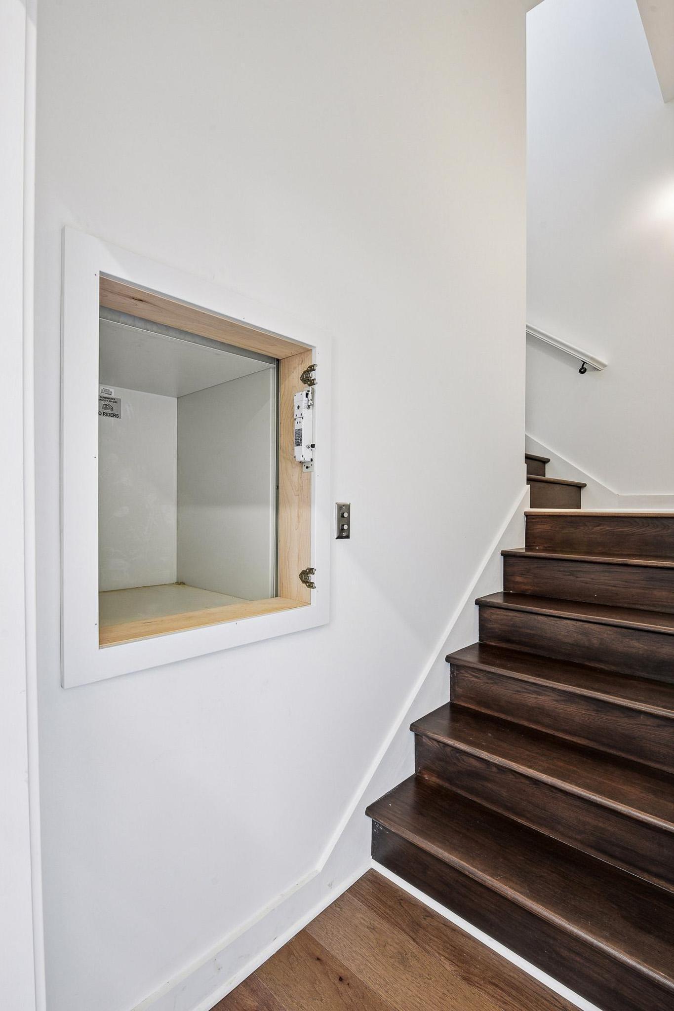 9685 County Road 13 SE