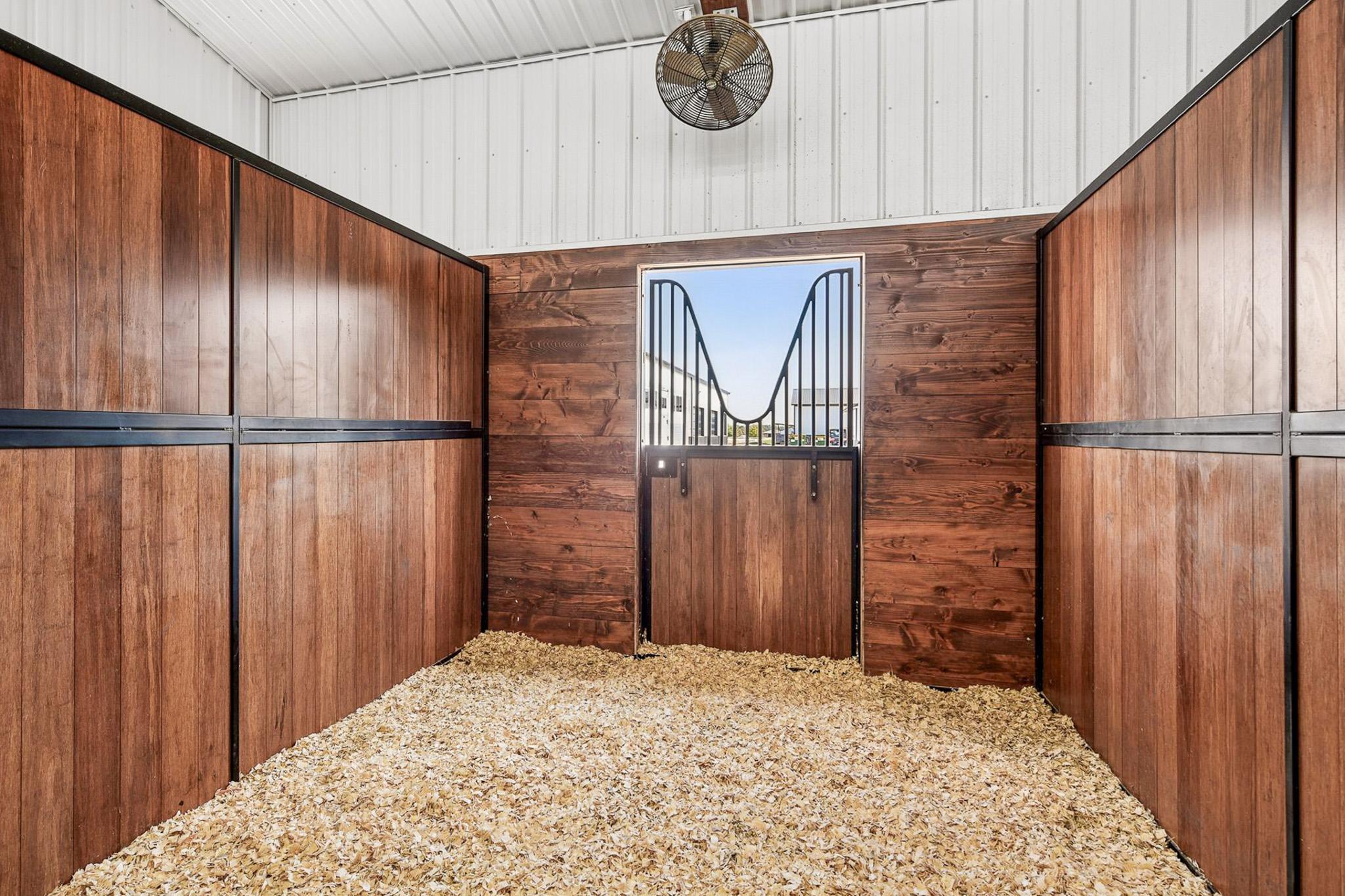 9685 County Road 13 SE