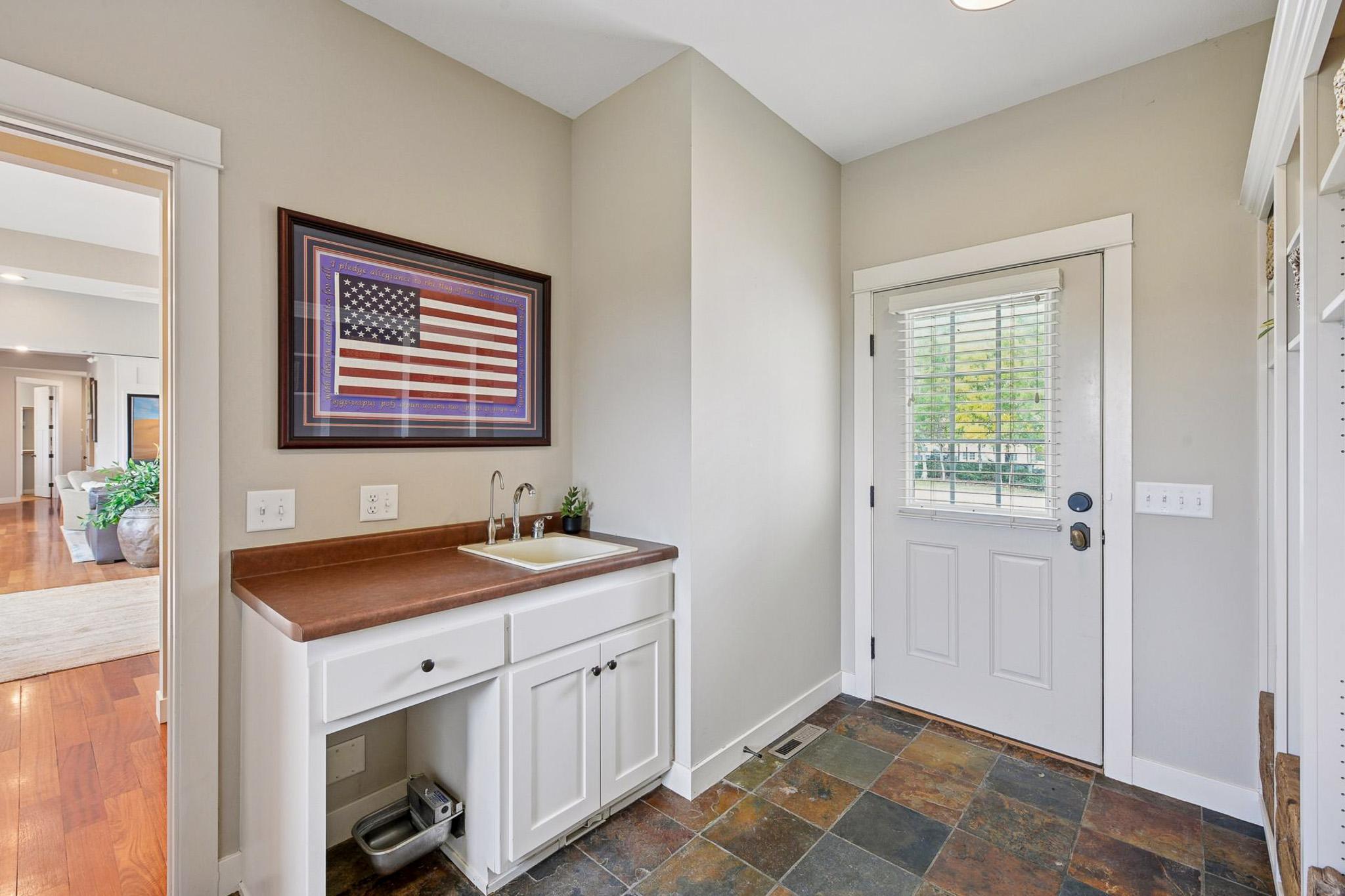 9685 County Road 13 SE