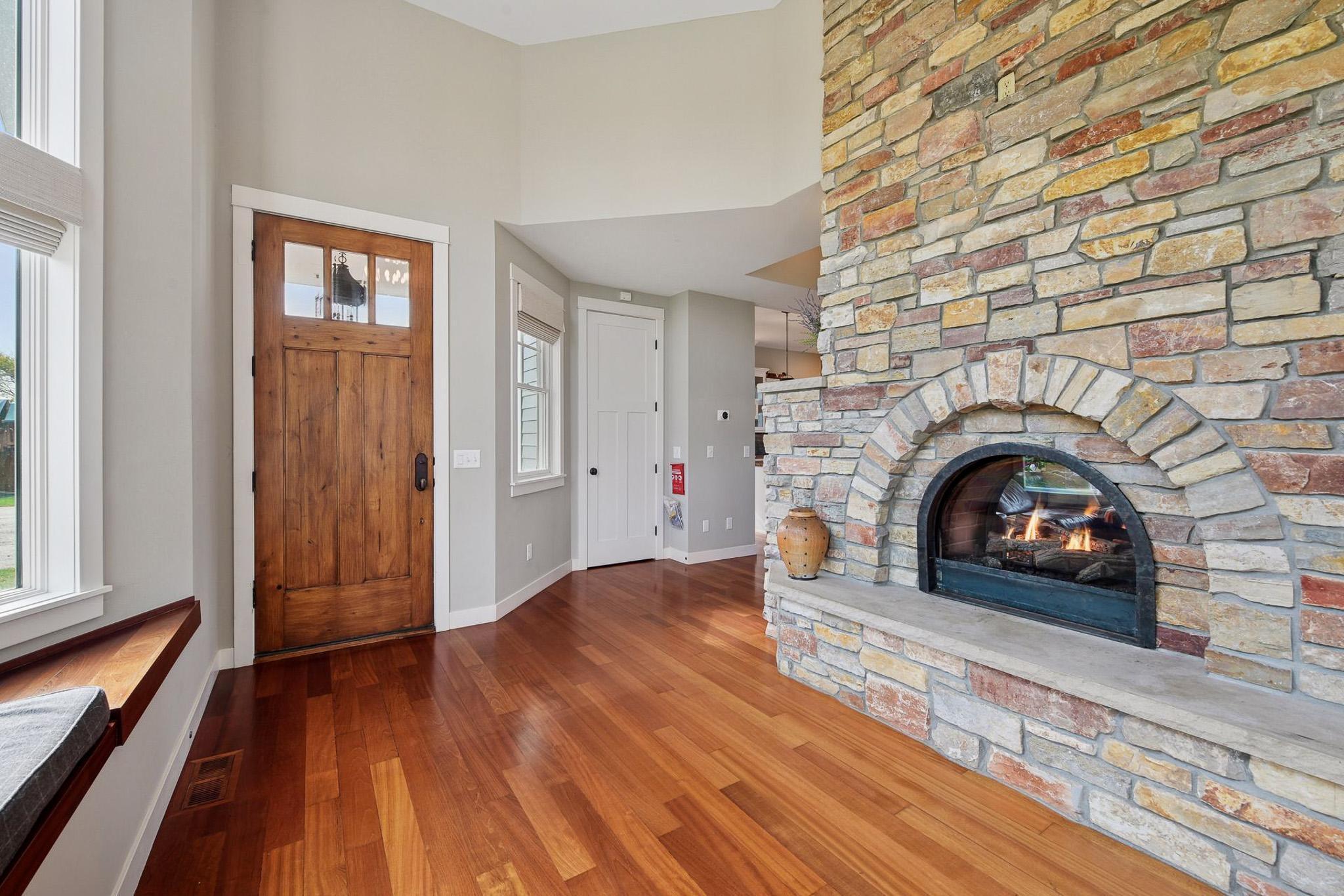 9685 County Road 13 SE