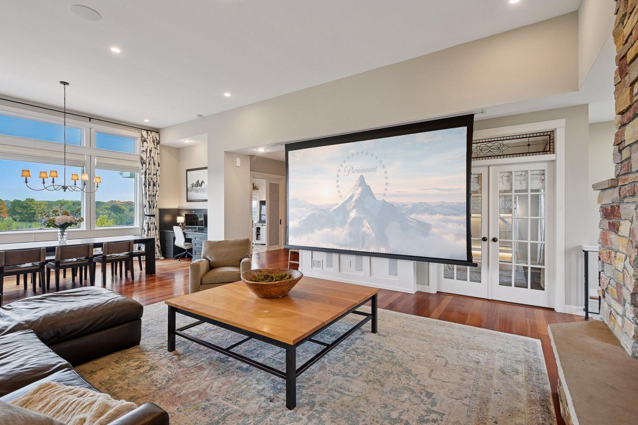 9685 County Road 13 SE