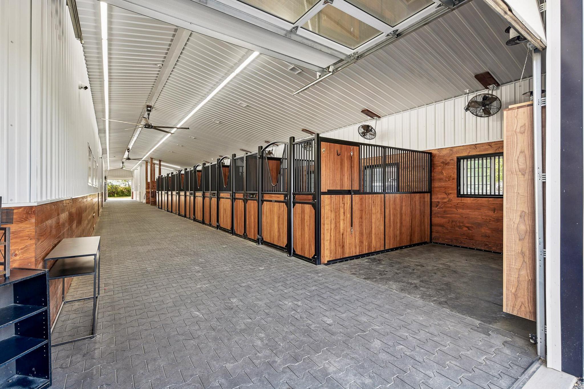 9685 County Road 13 SE