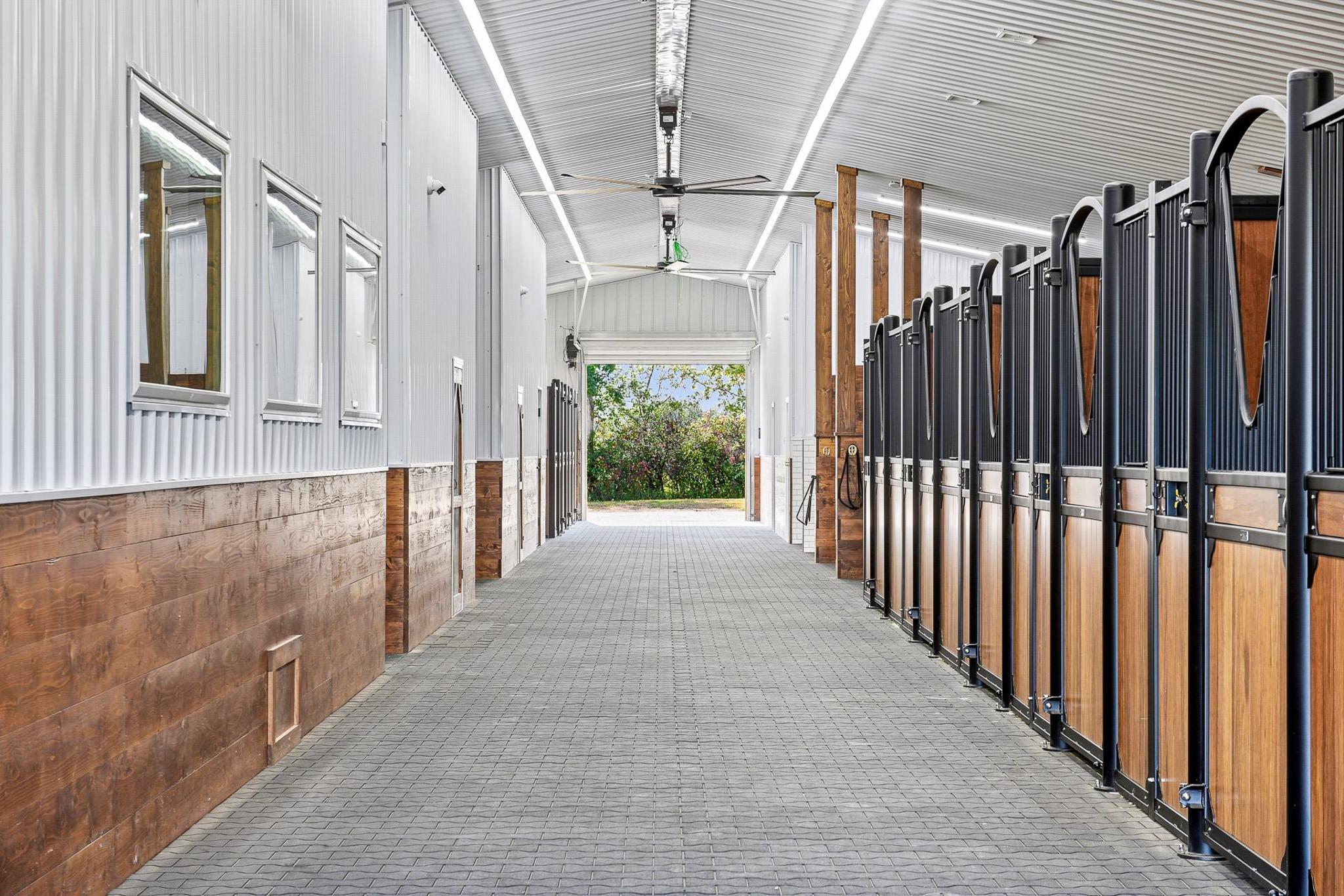 9685 County Road 13 SE