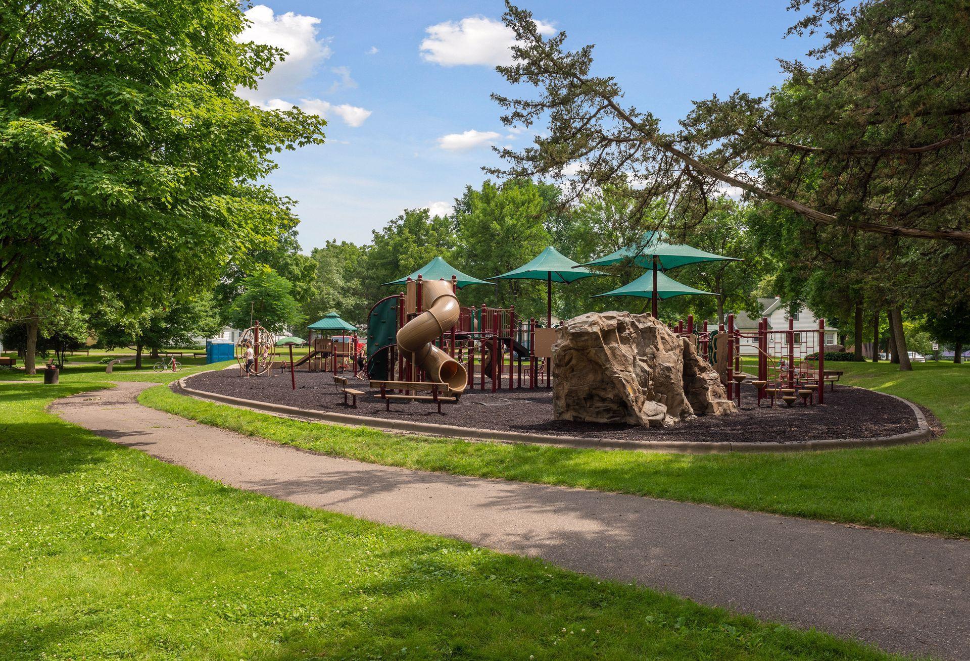 9685 County Road 13 SE