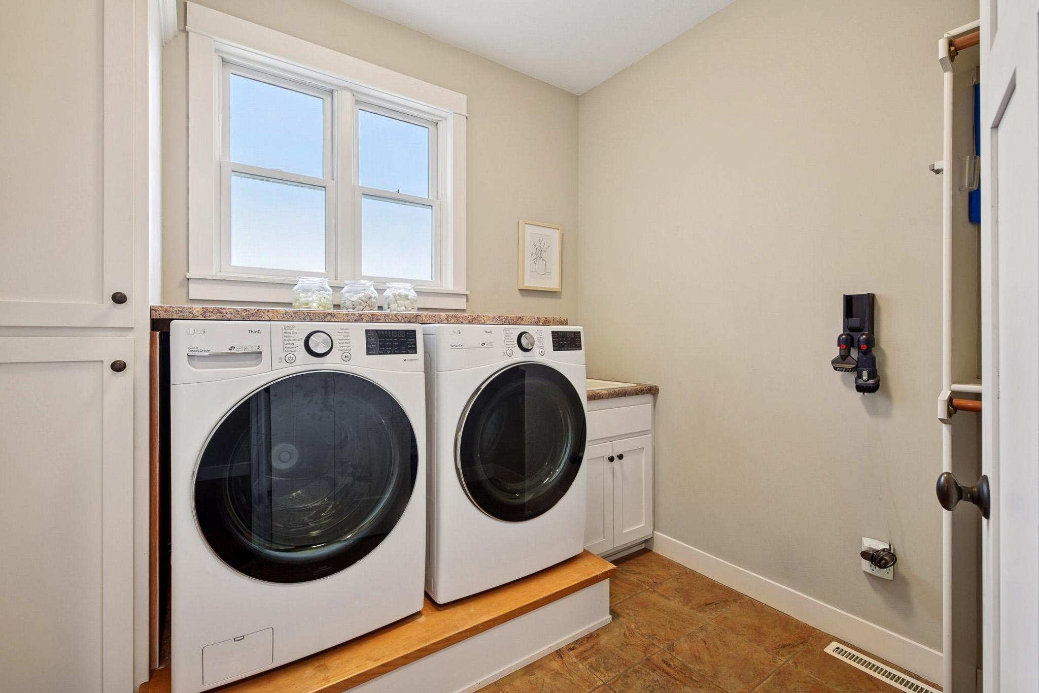 9685 County Road 13 SE