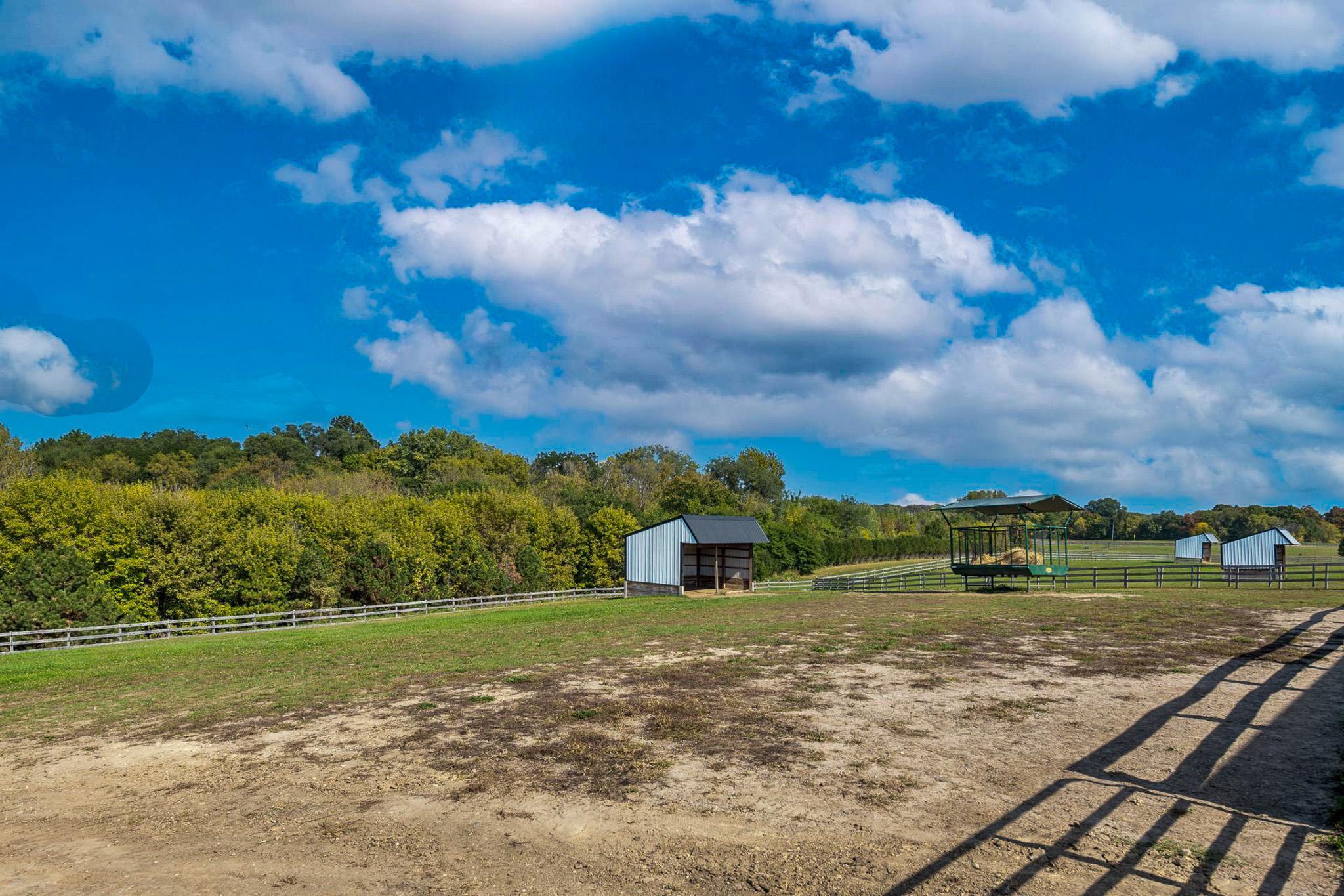 9685 County Road 13 SE