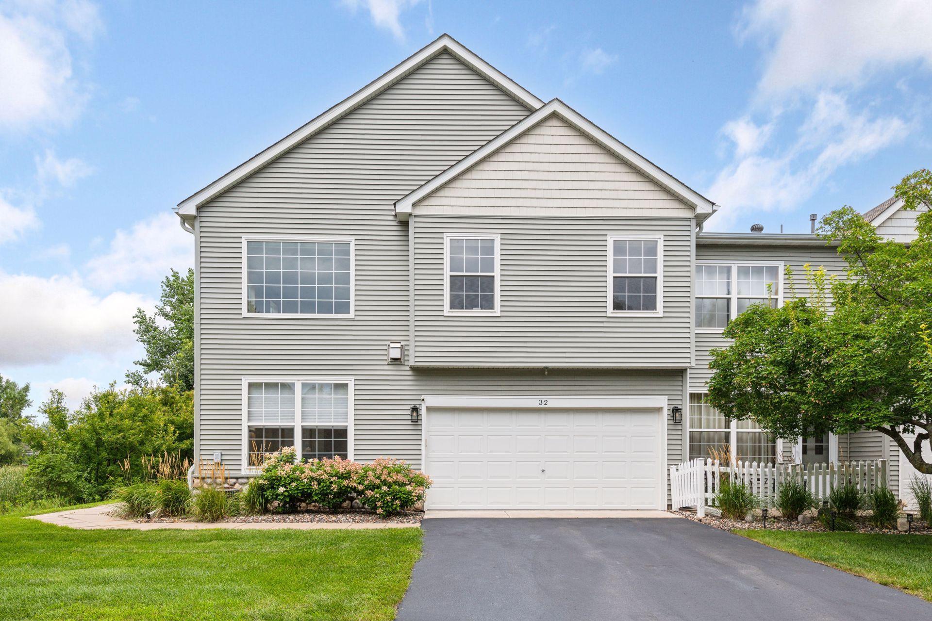 3615 Lawndale Lane N Unit: 32