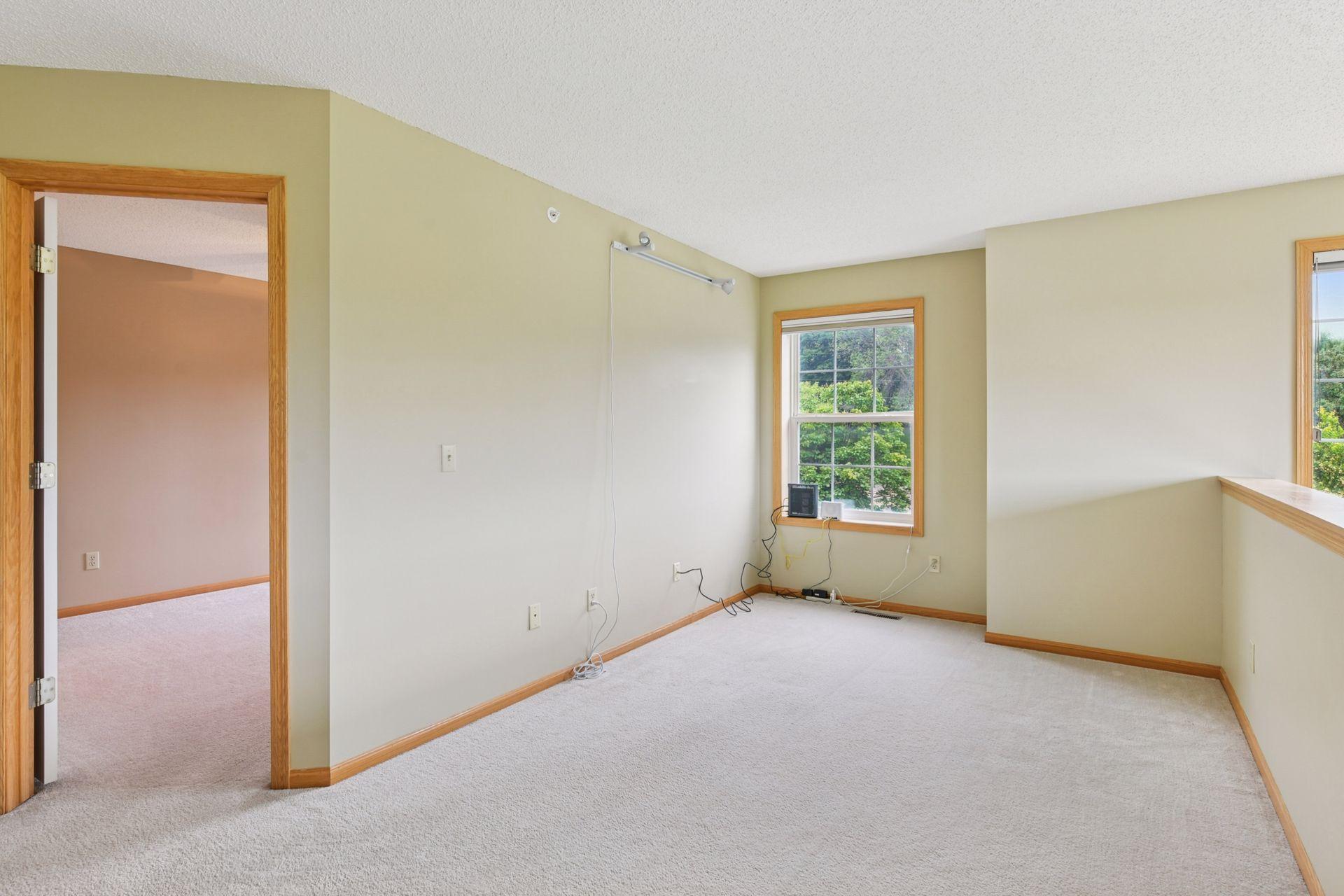 3615 Lawndale Lane N Unit: 32