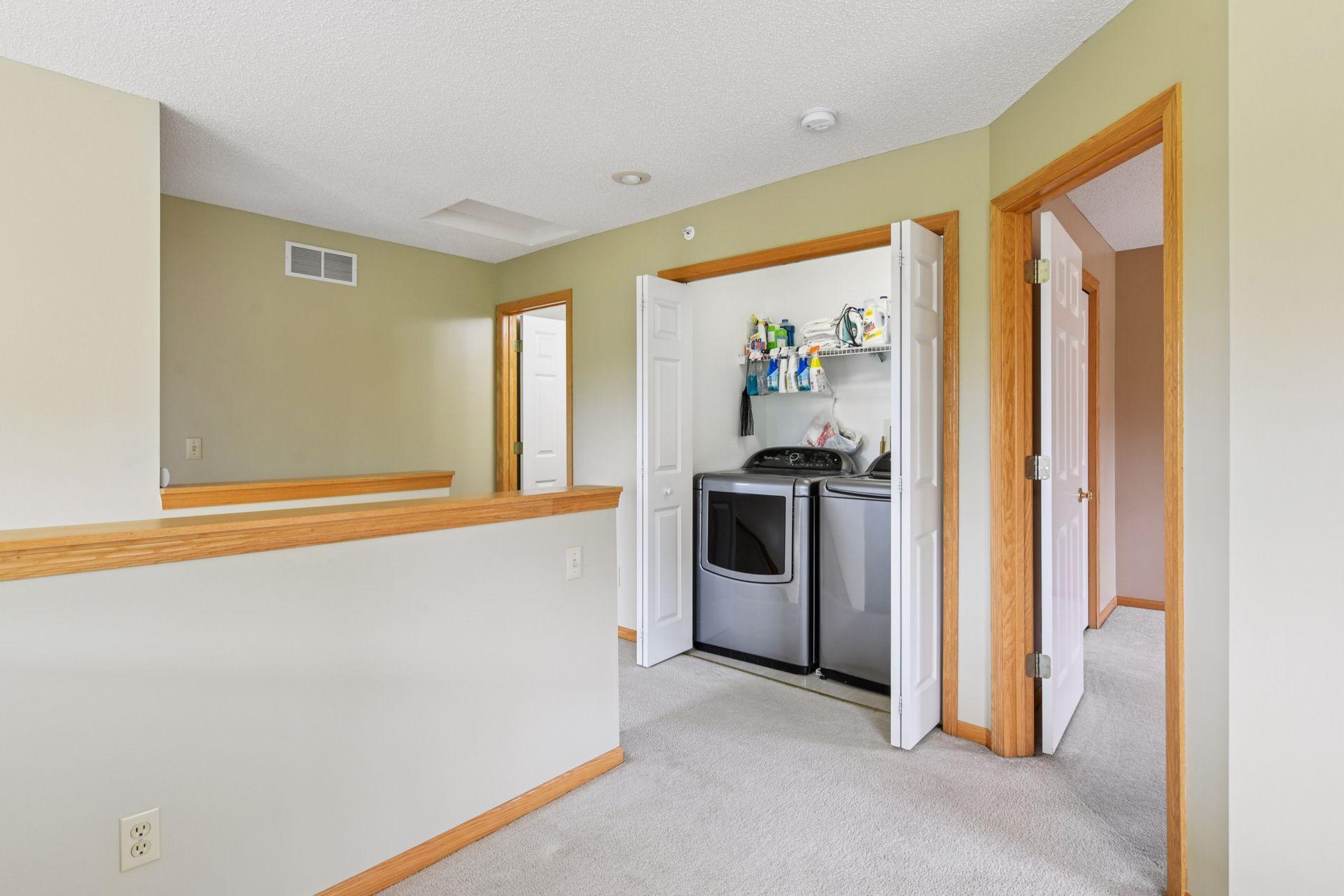 3615 Lawndale Lane N Unit: 32