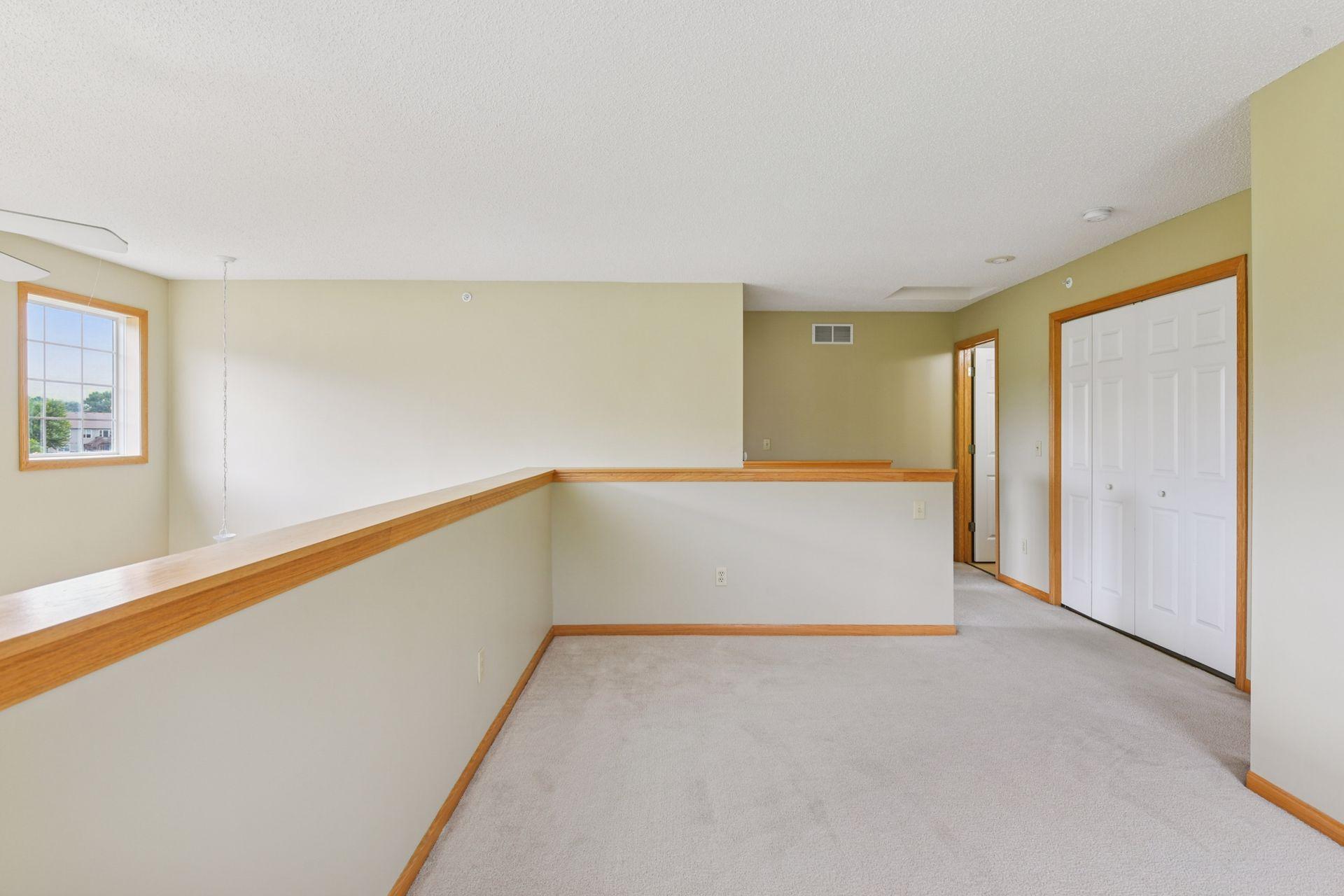 3615 Lawndale Lane N Unit: 32