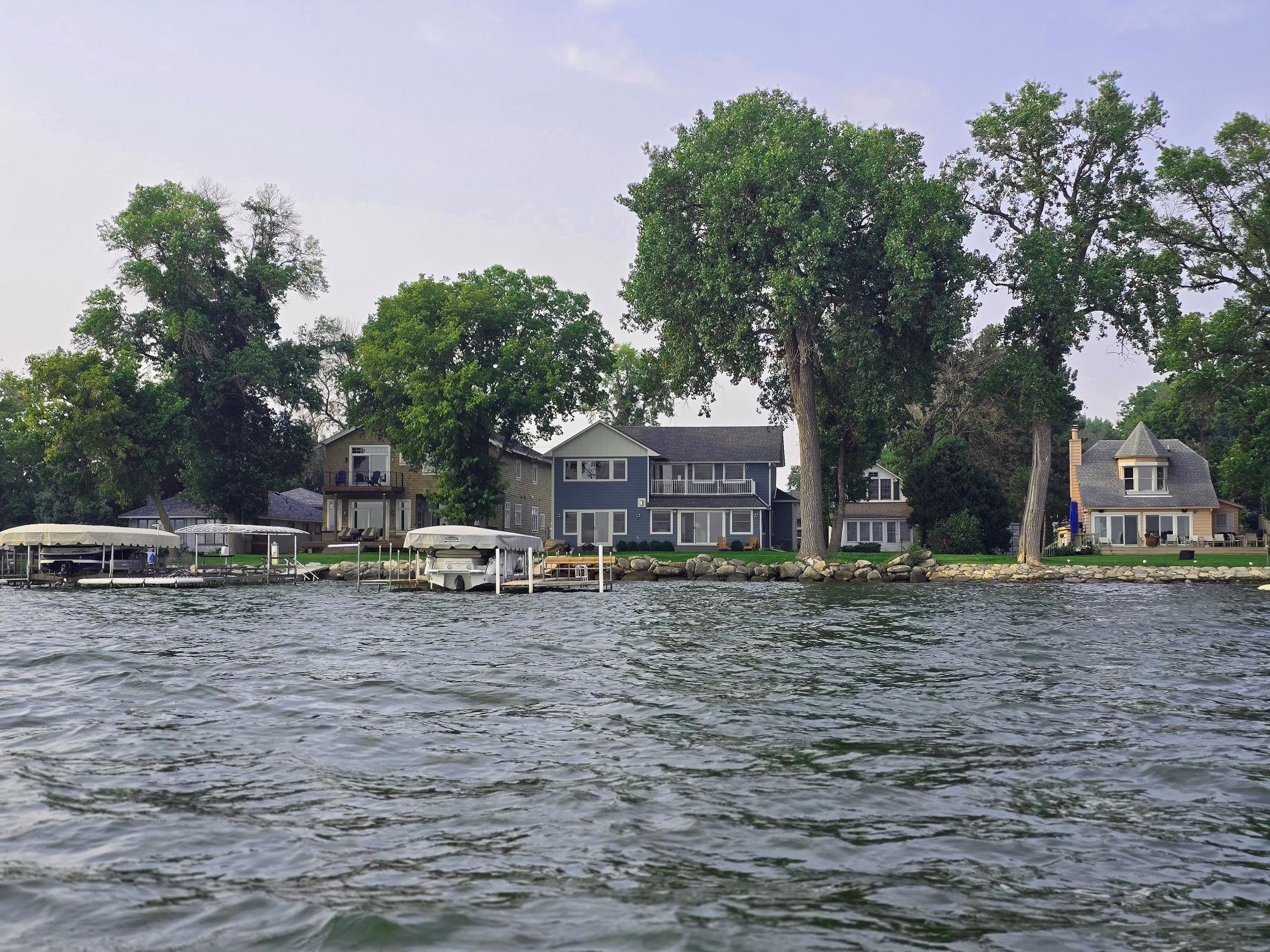 5459 Bartlett Boulevard