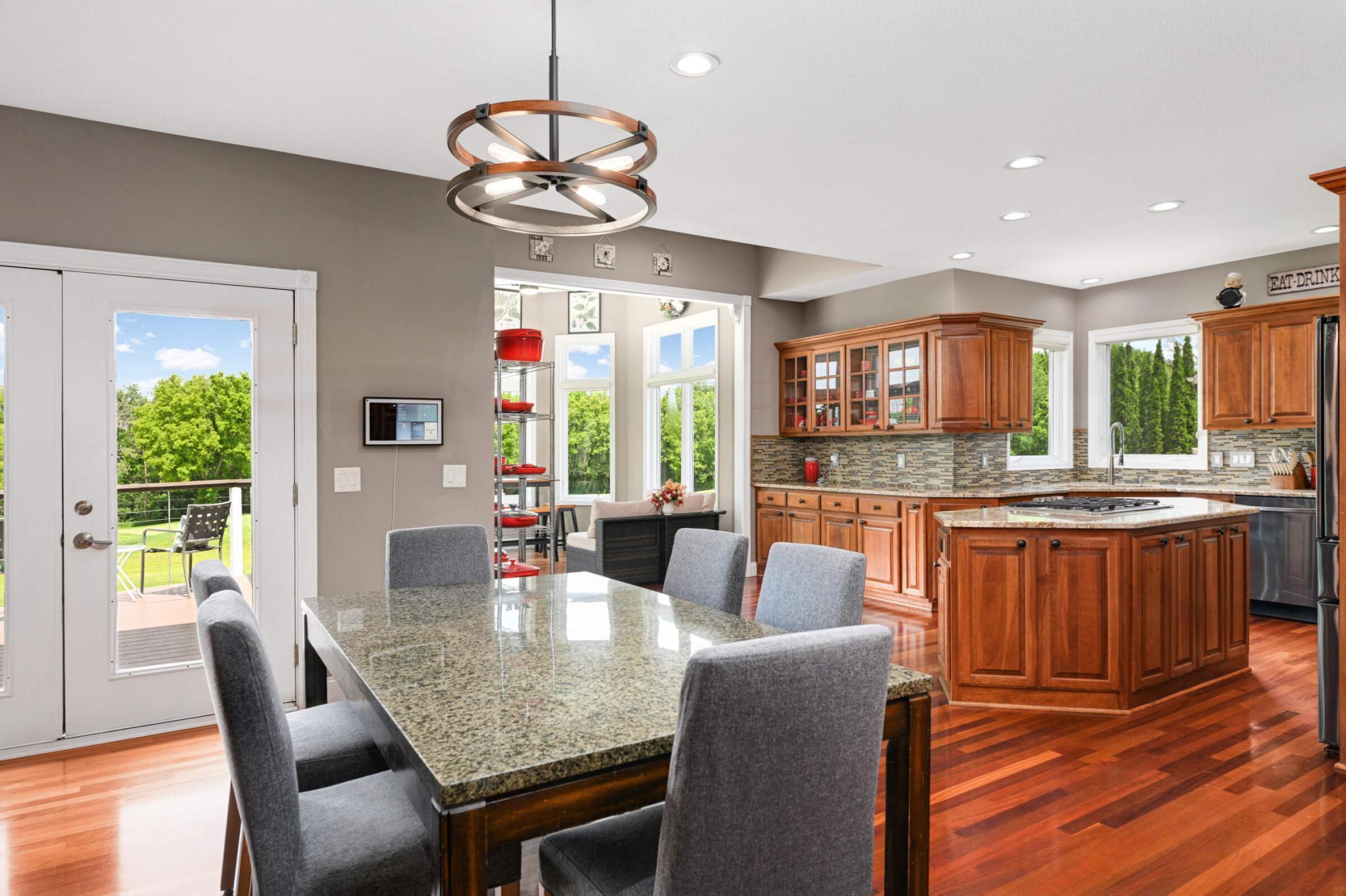 2896 Fox Trail NW