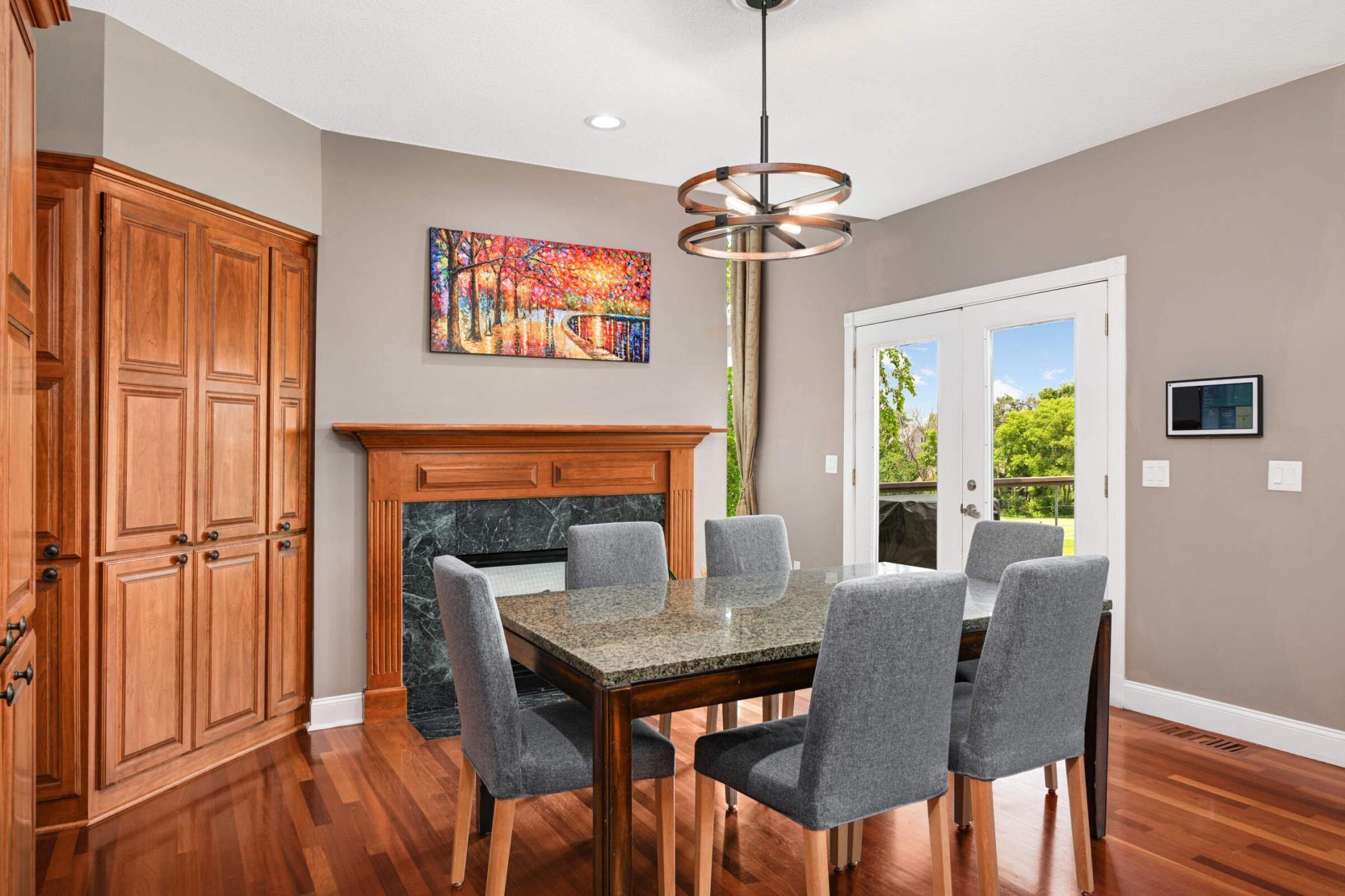 2896 Fox Trail NW